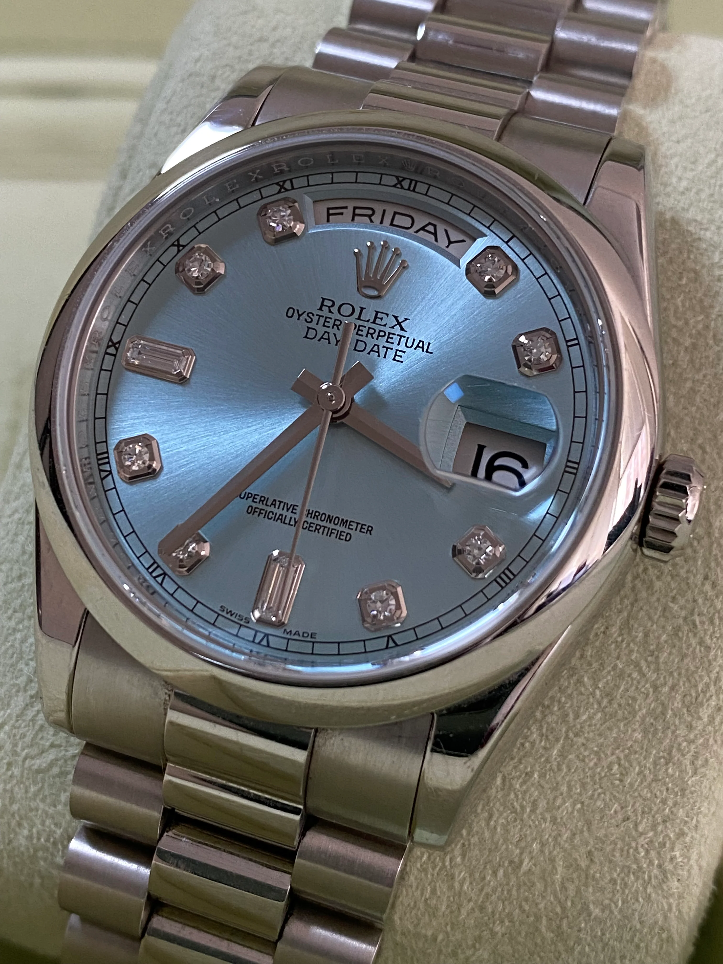Rolex Platinum Day-Date 36 - 2014 - Domed Bezel - Ice Blue Diamond Dial - President Bracelet - 118206 *FULL SET*