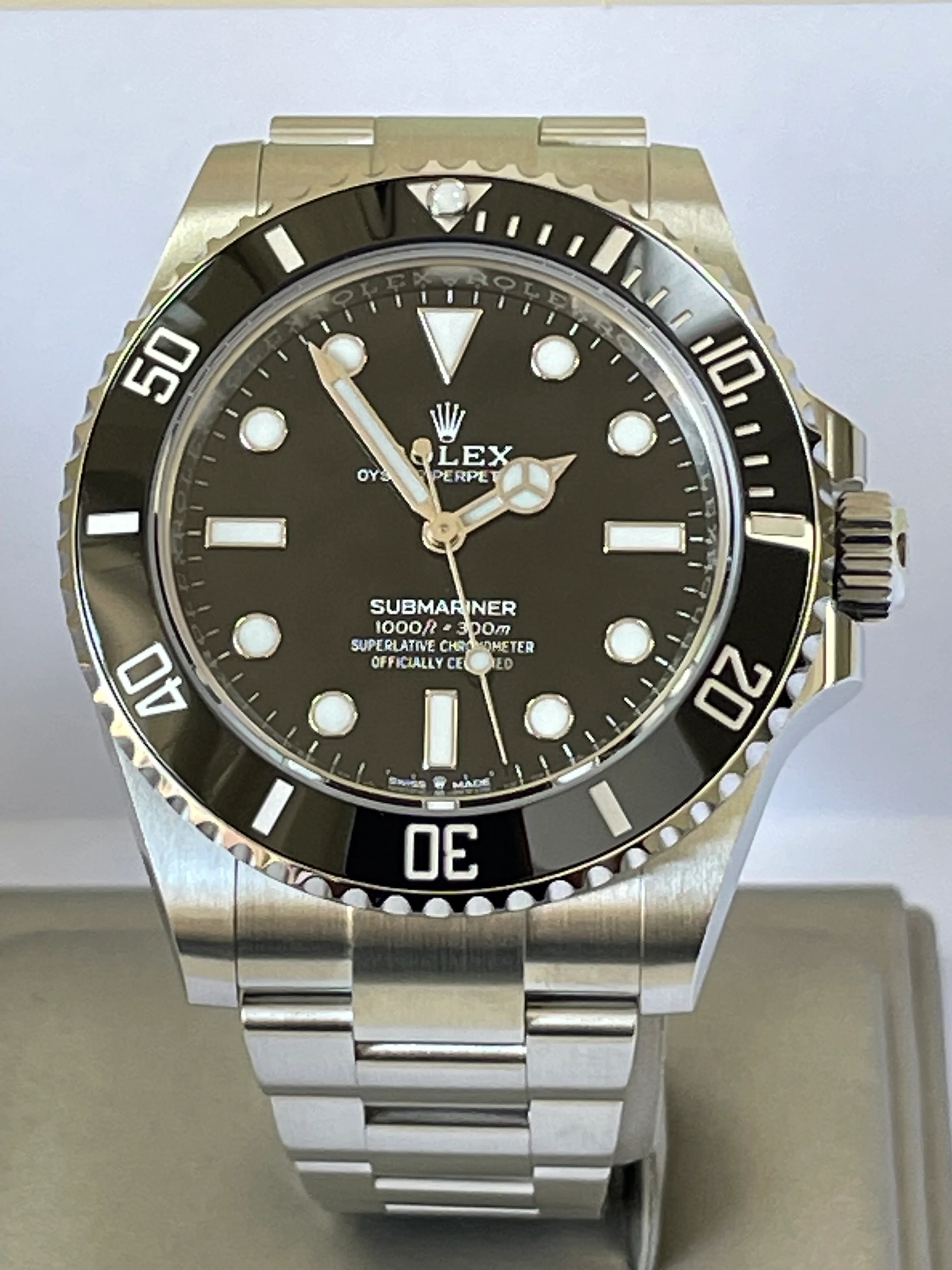 Rolex Submariner No Date - 2023 - Black Dial - 124060