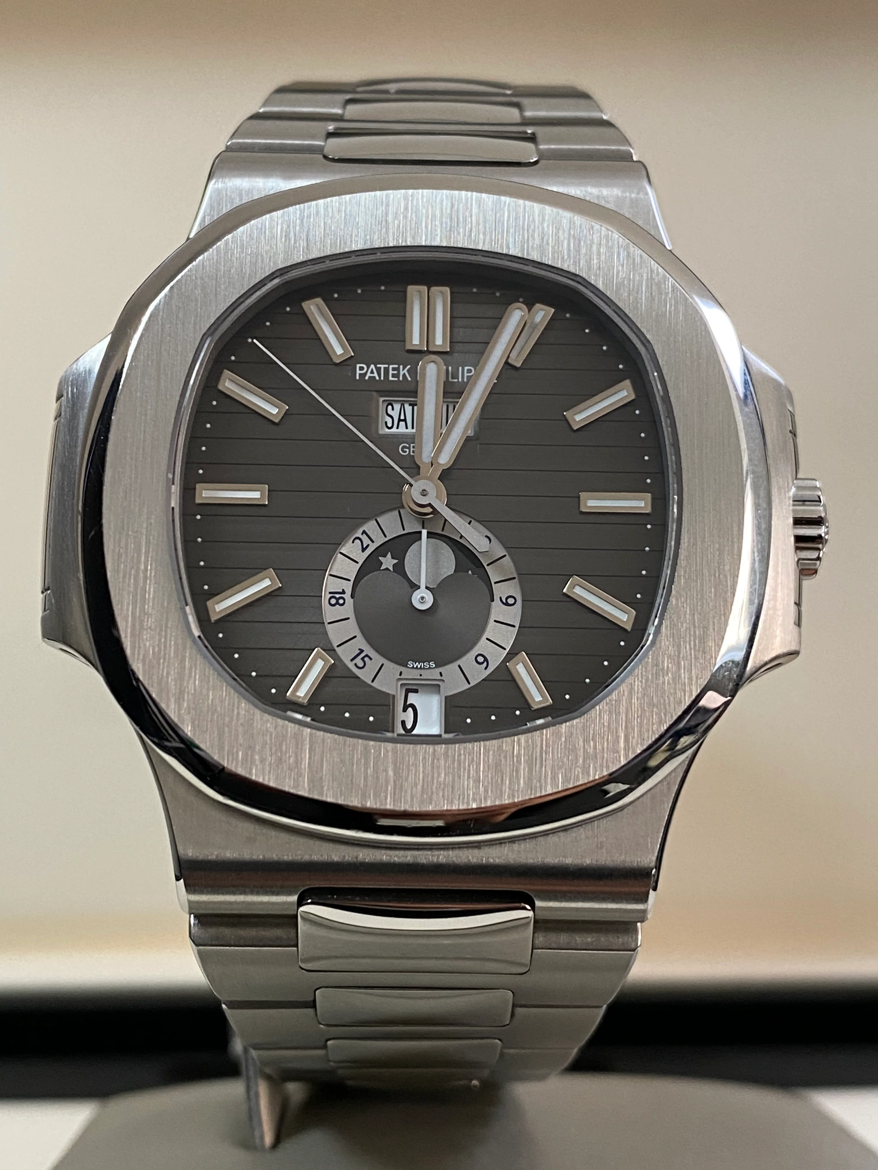 Patek Philippe Nautilus - 2017 - Grey/Black Dial - Stainless Steel - 5726/1A-001 *FULL SET*