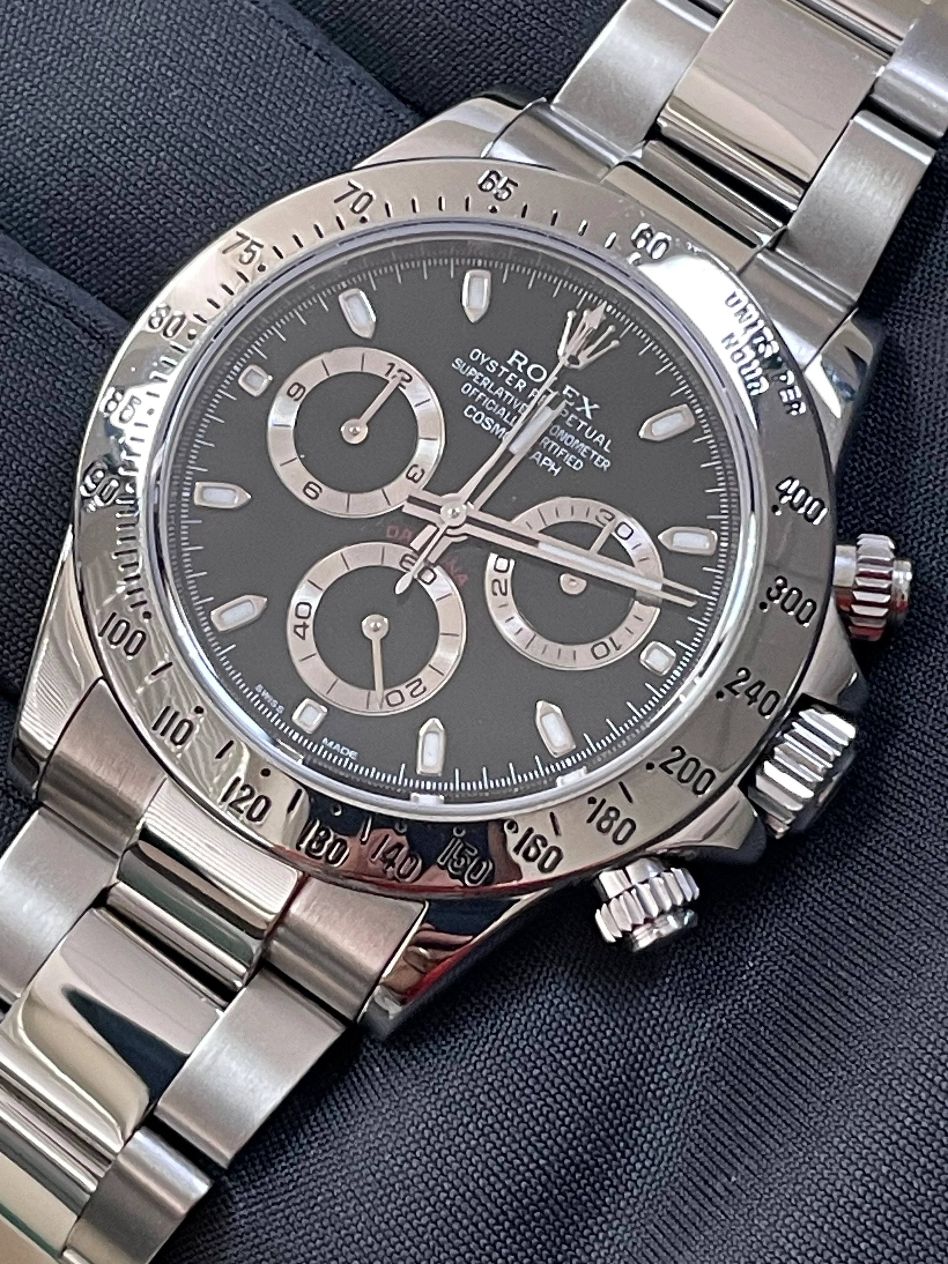 Rolex Steel Cosmograph Daytona - 2013 - Black Index Dial - 116520 