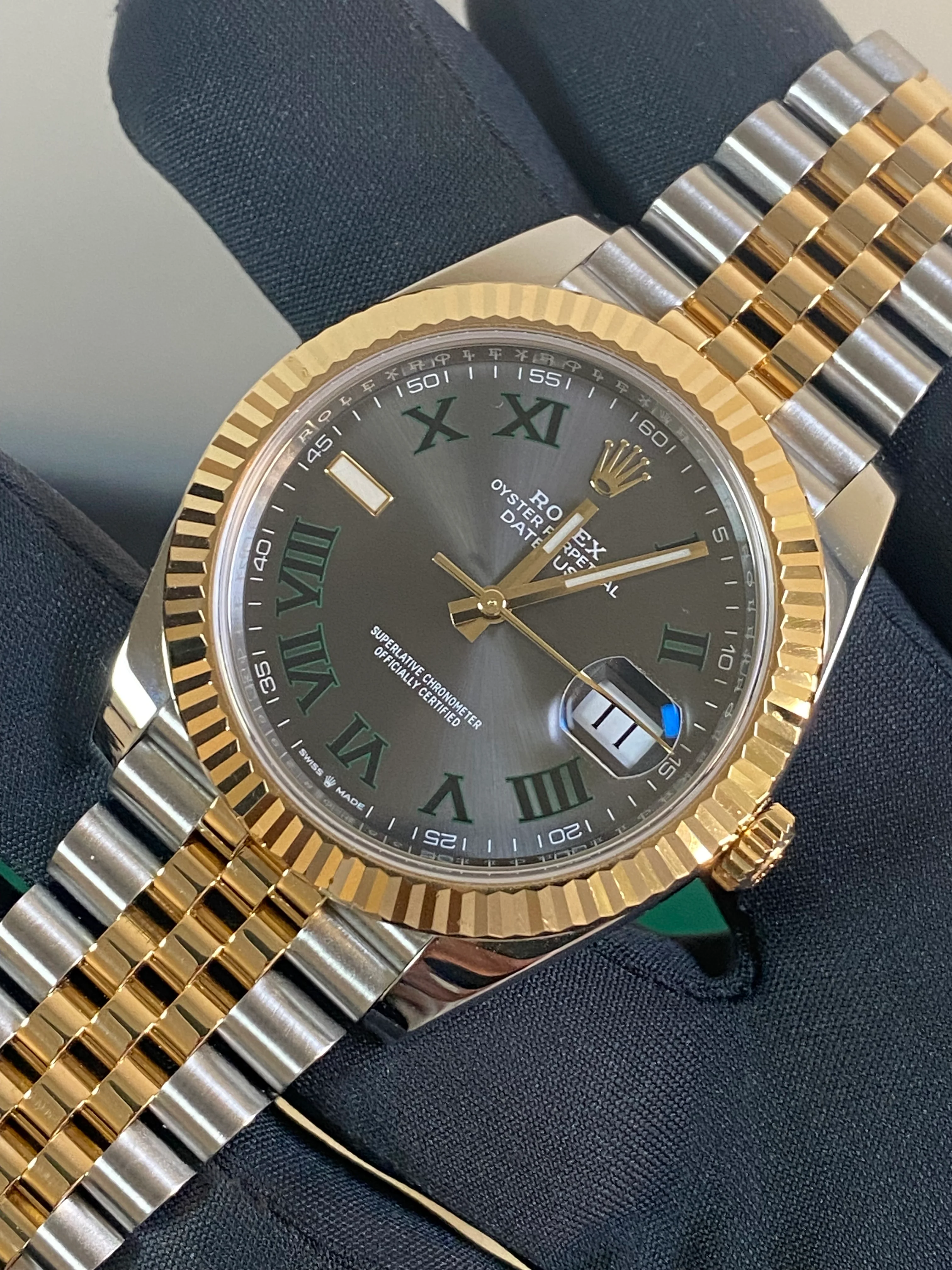 Rolex Steel and Yellow Gold Rolesor Datejust 41 - Fluted Bezel - 