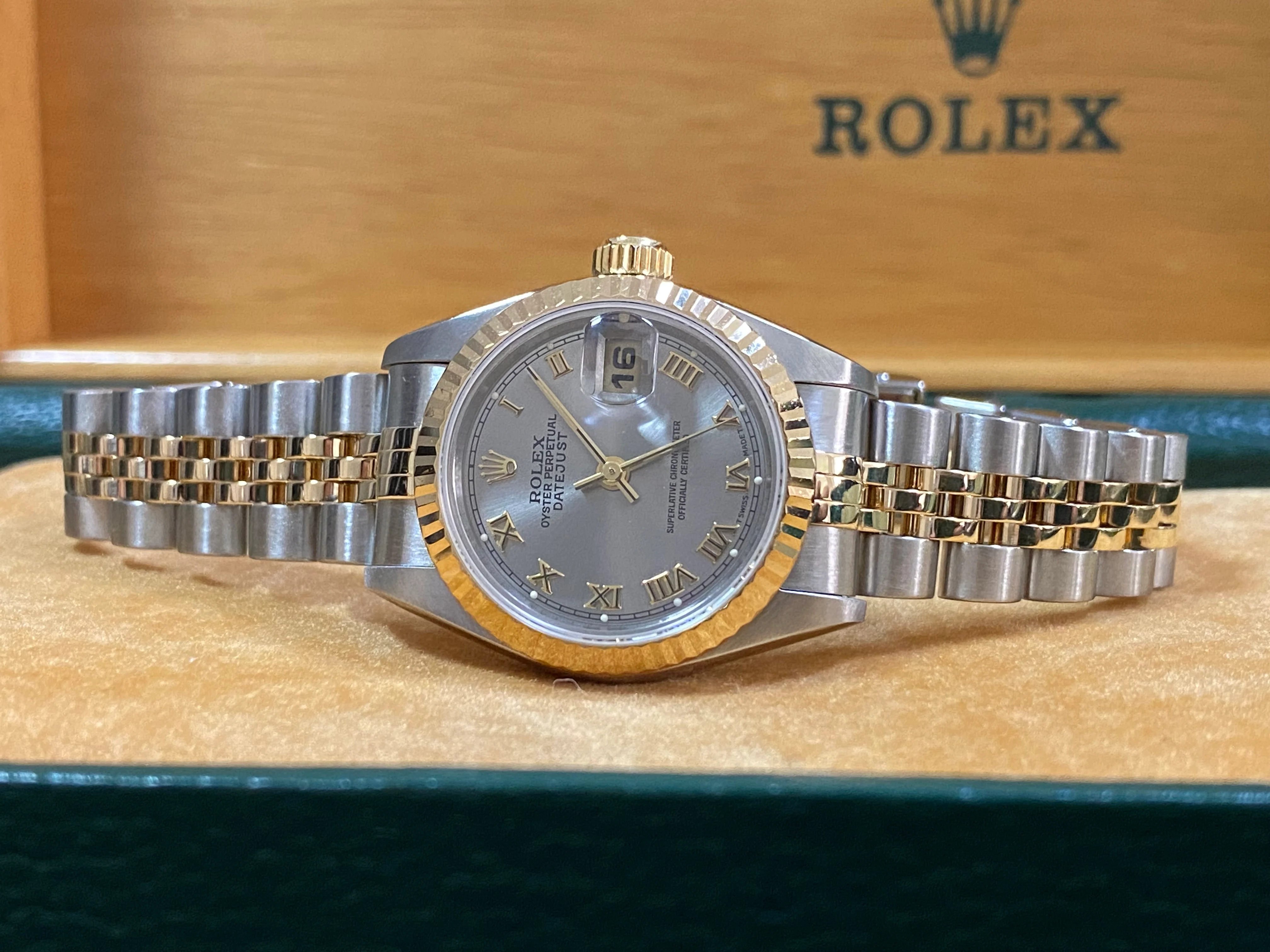 Rolex Two Tone Lady-Datejust - T Serial- Fluted Bezel - Silver Roman Dial - Jubilee Bracelet - 69173