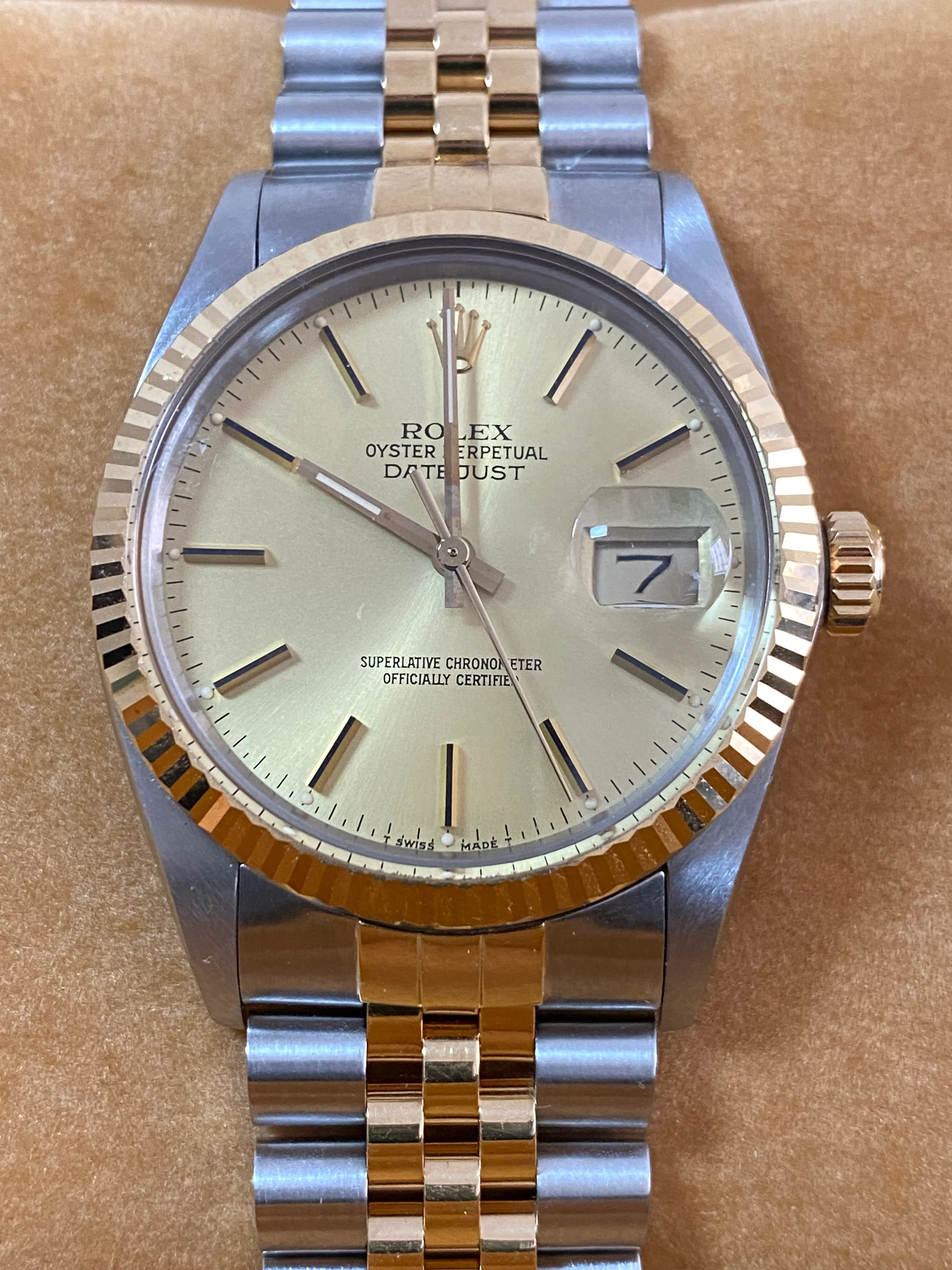 Rolex Steel and Yellow Gold Datejust 36 - 1987 - Fluted Bezel - Champagne Index Dial - Jubilee Bracelet - 16013 *UNPOLISHED*