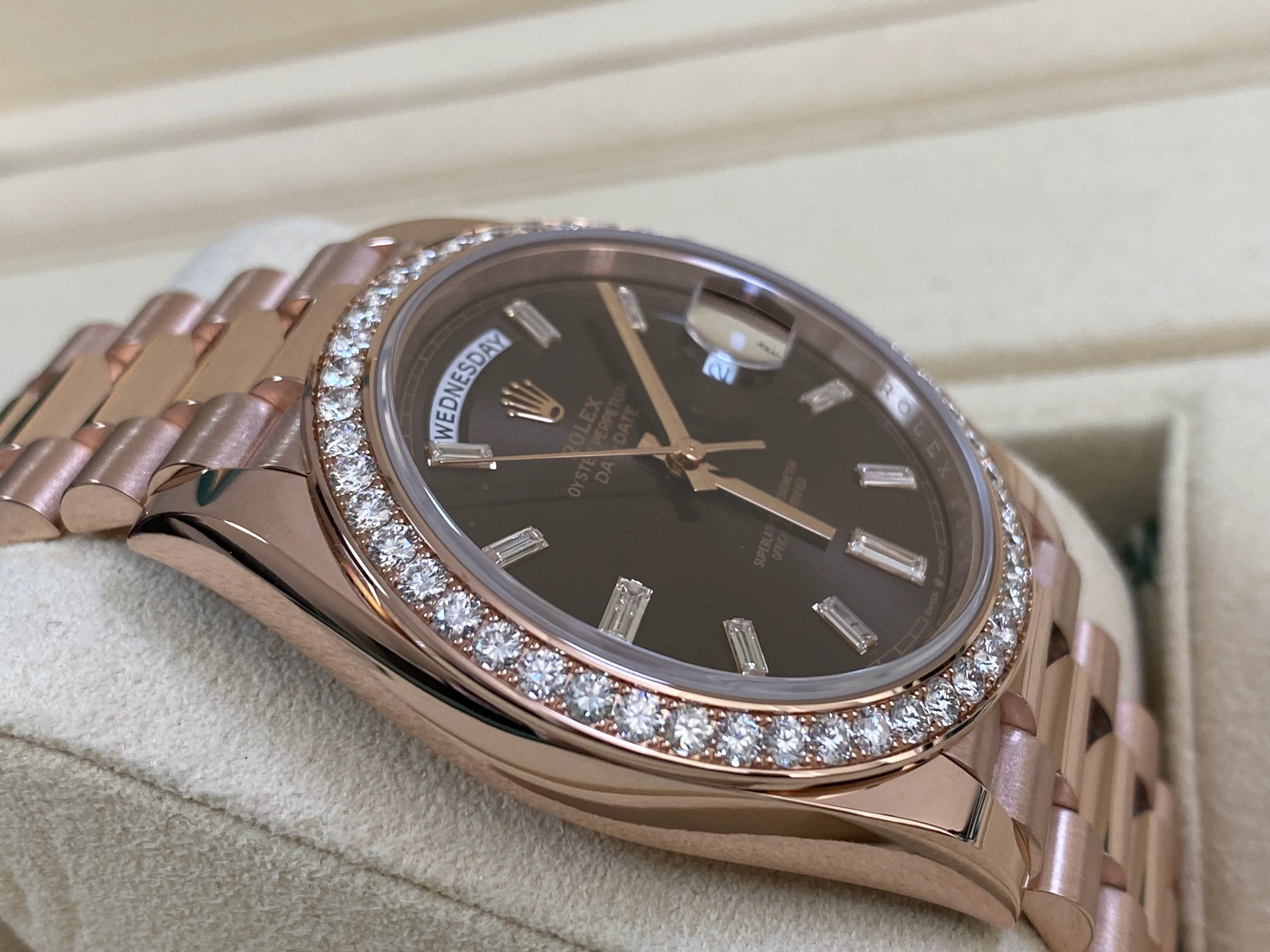 Rolex Everose Gold Day-Date 40 - 2018 - Diamond-Set Bezel - Chocolate Baguette Dial - President Bracelet - 228345RBR *FULL SET*