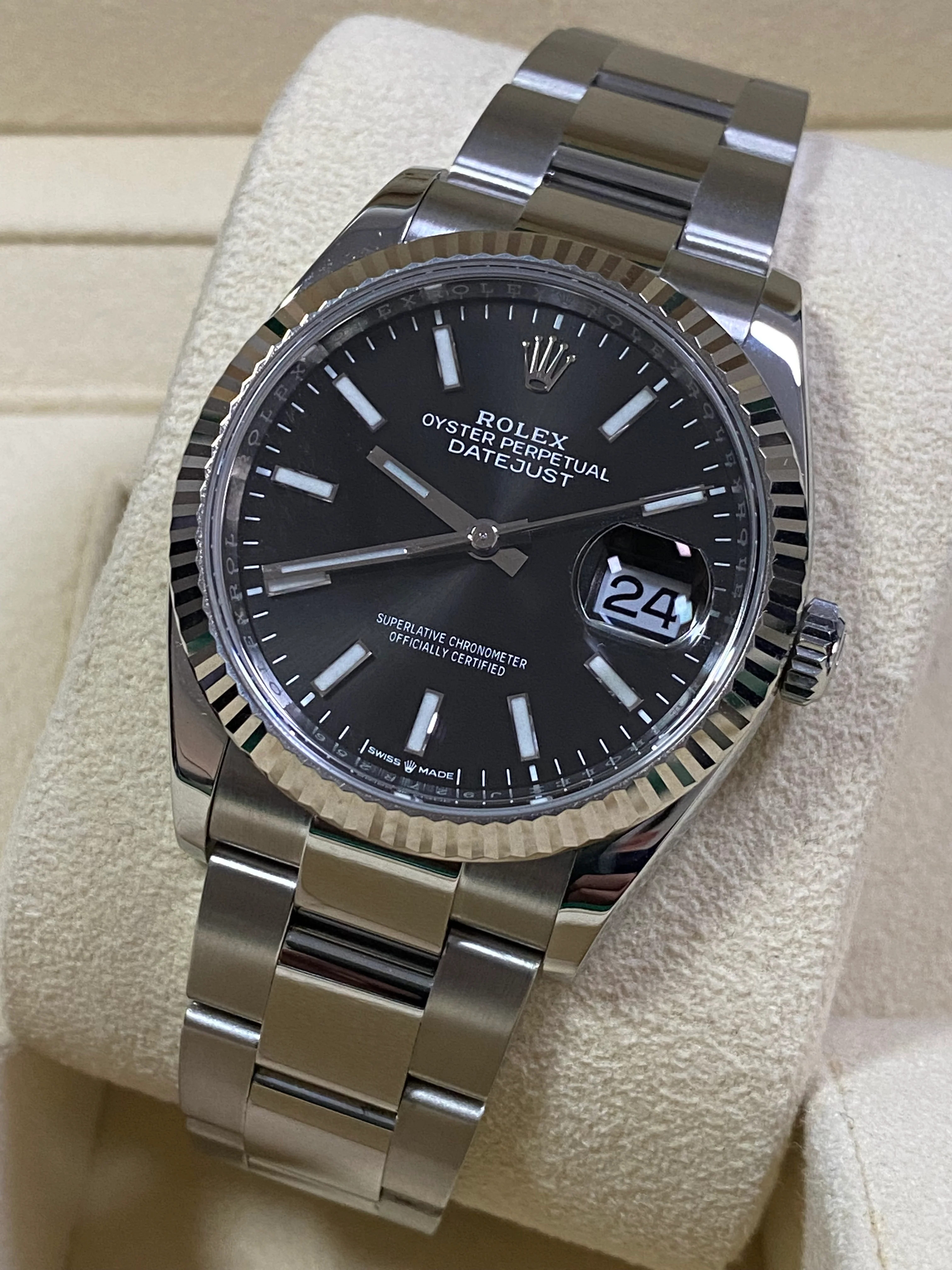 Rolex Steel Datejust 36 - 2023 - Fluted Bezel - Black Index Dial - Oyster Bracelet - 126234