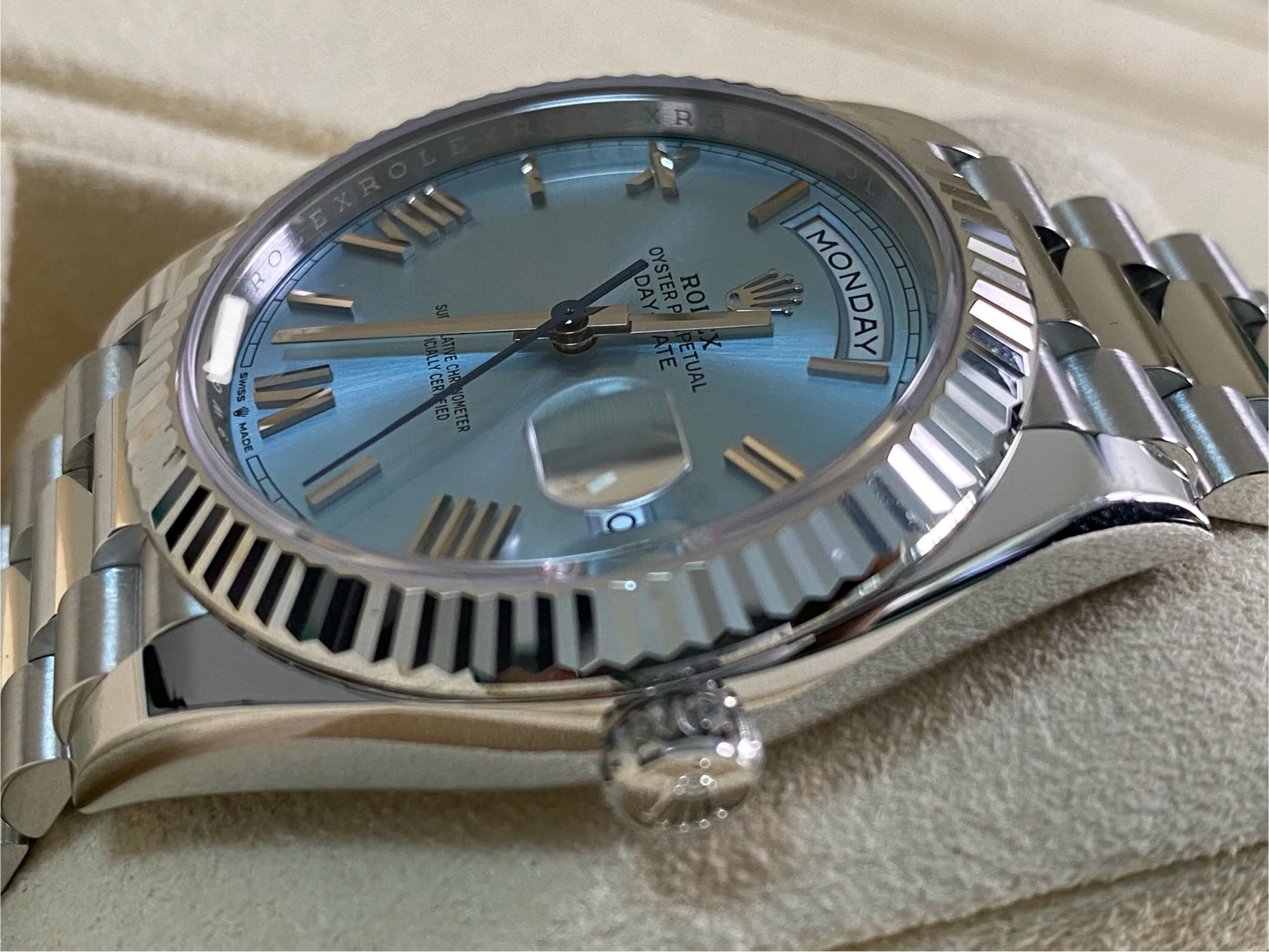 Rolex Platinum Day-Date 40 -  2024 - Fluted Bezel - Ice Blue Roman Dial - President Bracelet - 228236 *FULL SET*