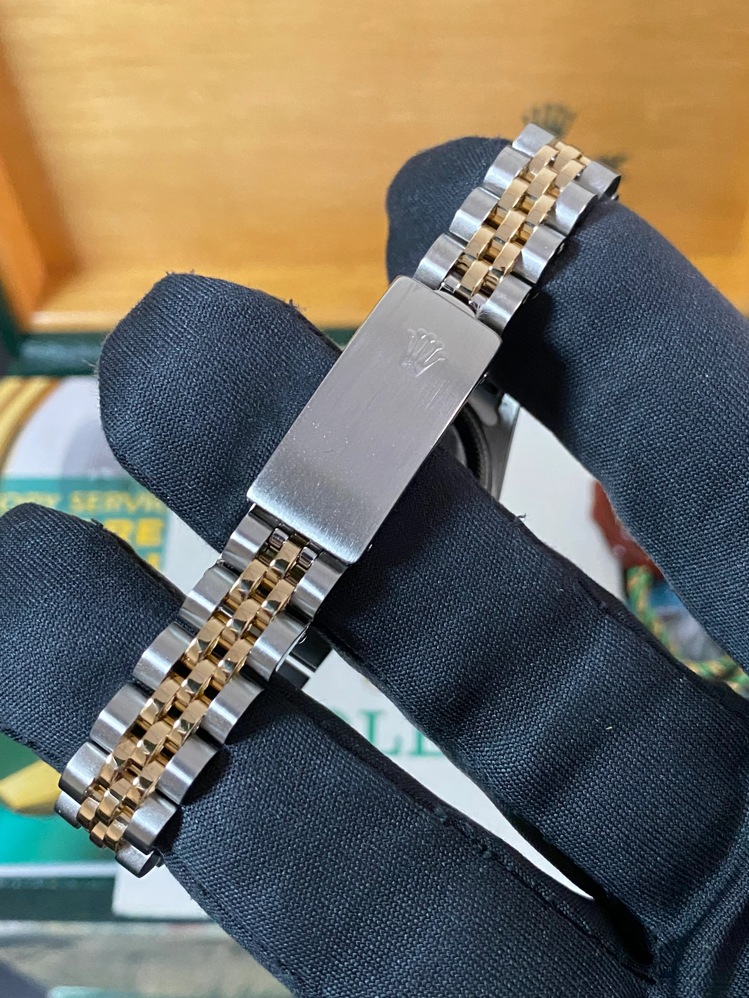Rolex Steel and Yellow Gold Lady-Datejust - W serial - Fluted Bezel - White Roman Dial - Jubilee Bracelet - 69173 *FULL SET*