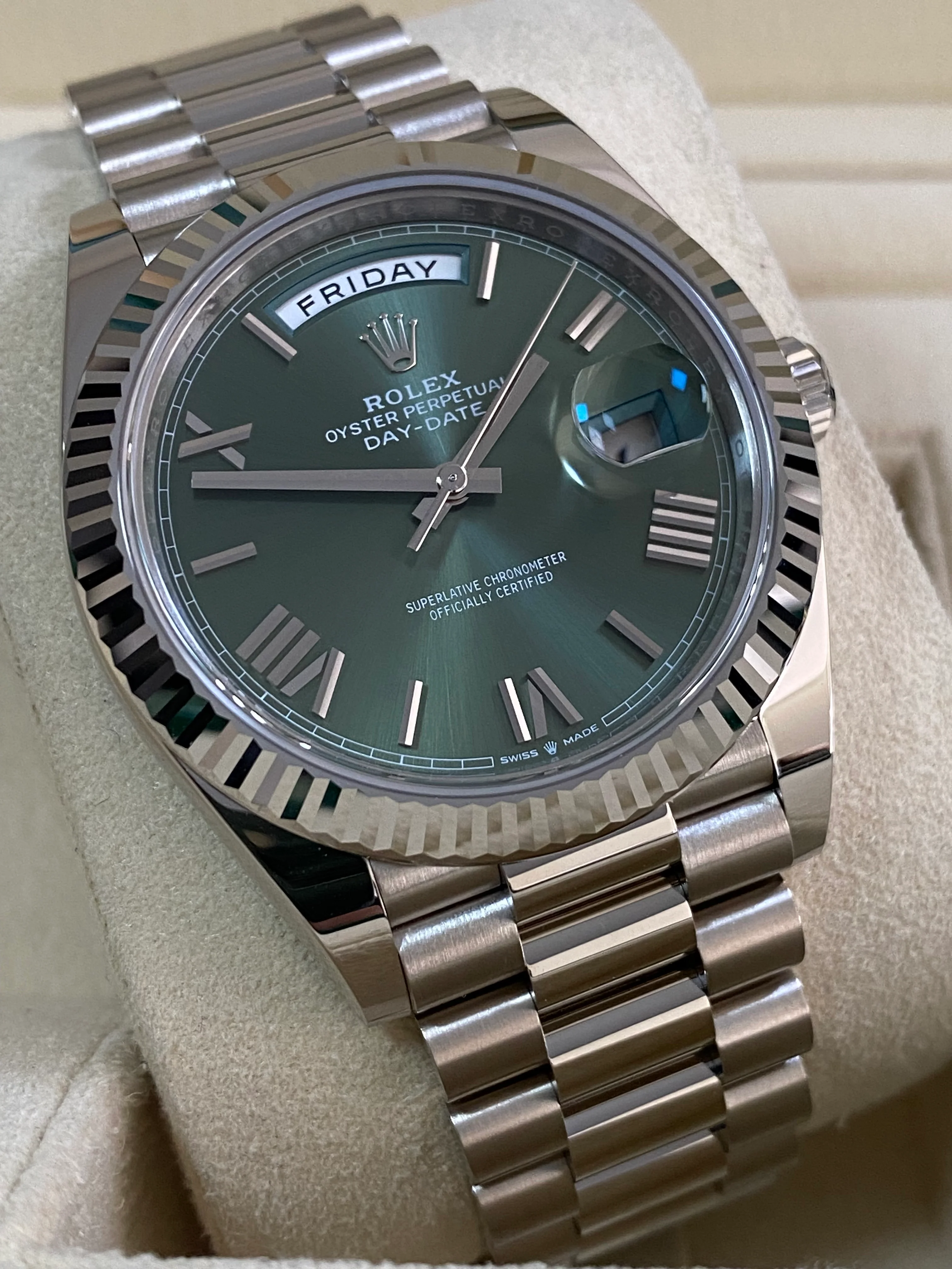 Rolex White Gold Day-Date 40 - 2024 - Fluted Bezel - Olive Green Bevelled Roman Dial - President Bracelet - 228239 *FULL SET*