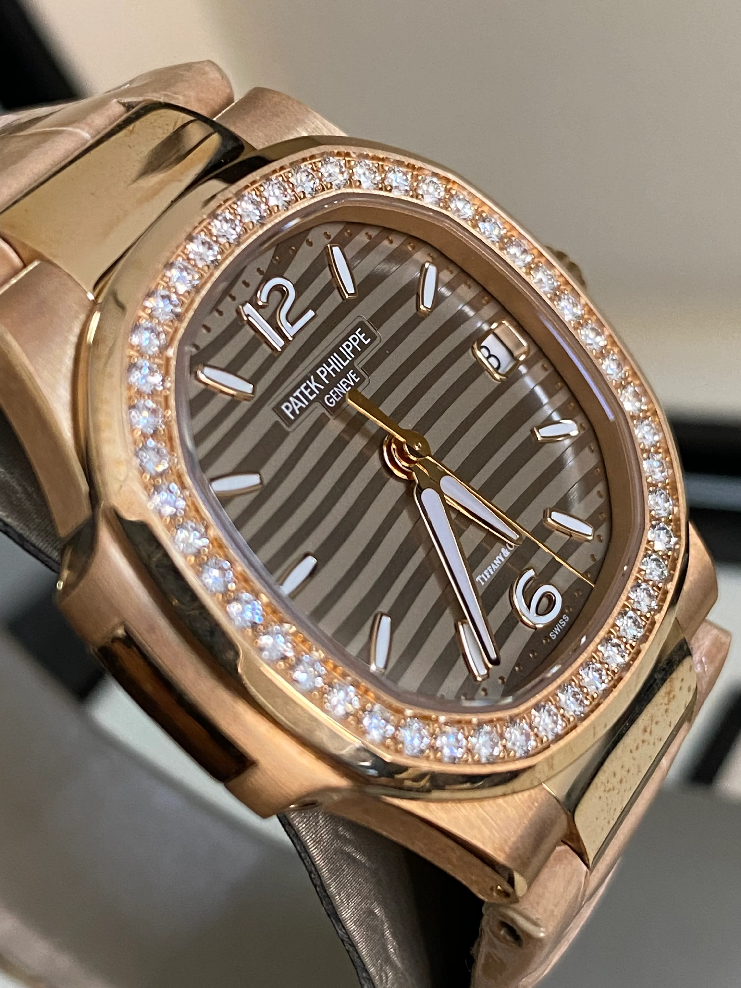 Patek Philippe Rose Gold Ladies Nautilus - 