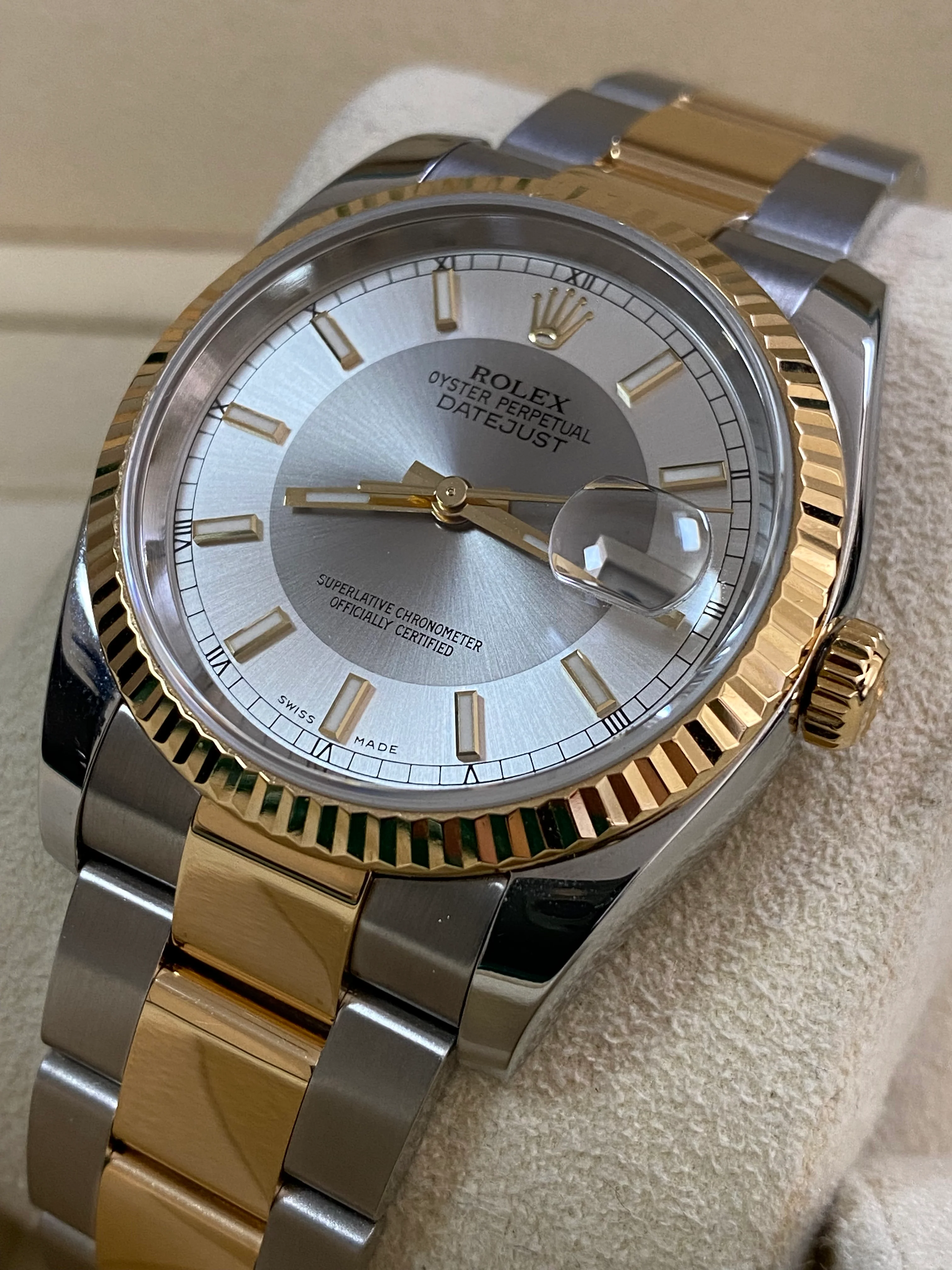Rolex Steel and Yellow Gold Datejust 36 - D serial - Fluted Bezel - 
