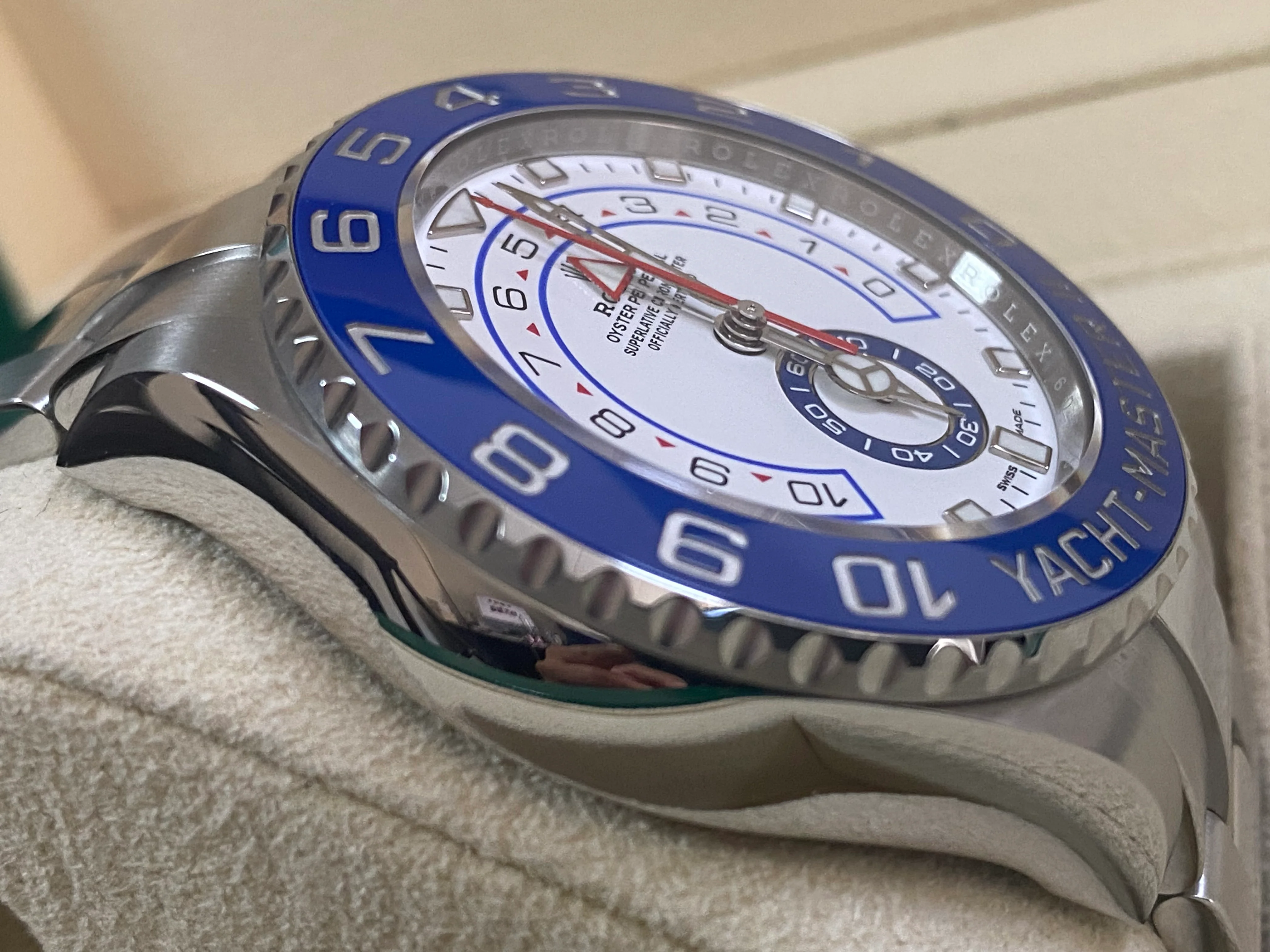 Rolex Steel Yacht-Master II - 2021 - White Dial - 116680 *FULL SET*