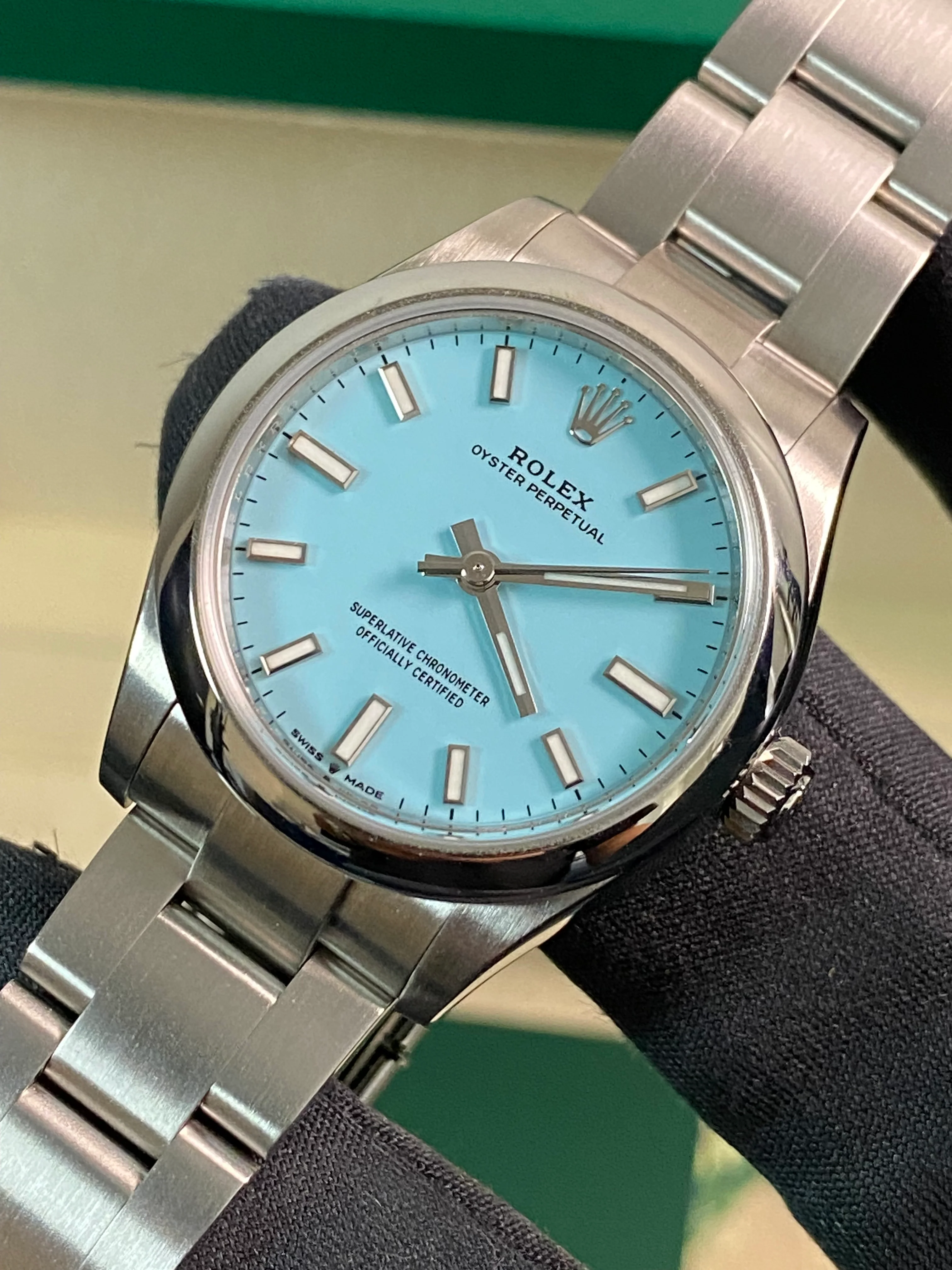 Rolex Oyster Perpetual 31 - Domed Bezel - 