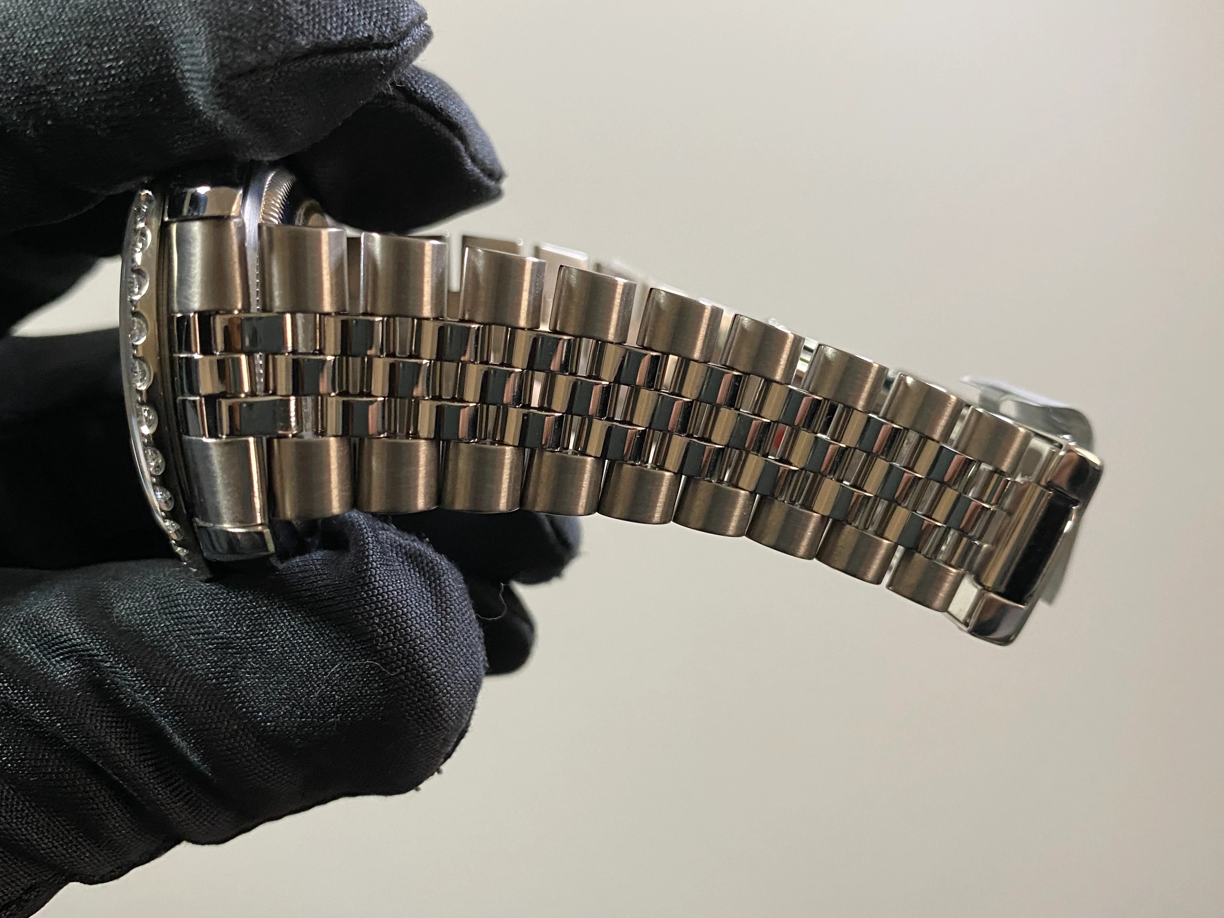 Rolex Steel Datejust 36 - W Serial - Diamond Bezel - Blue Diamond Dial - Jubilee Bracelet - 16234