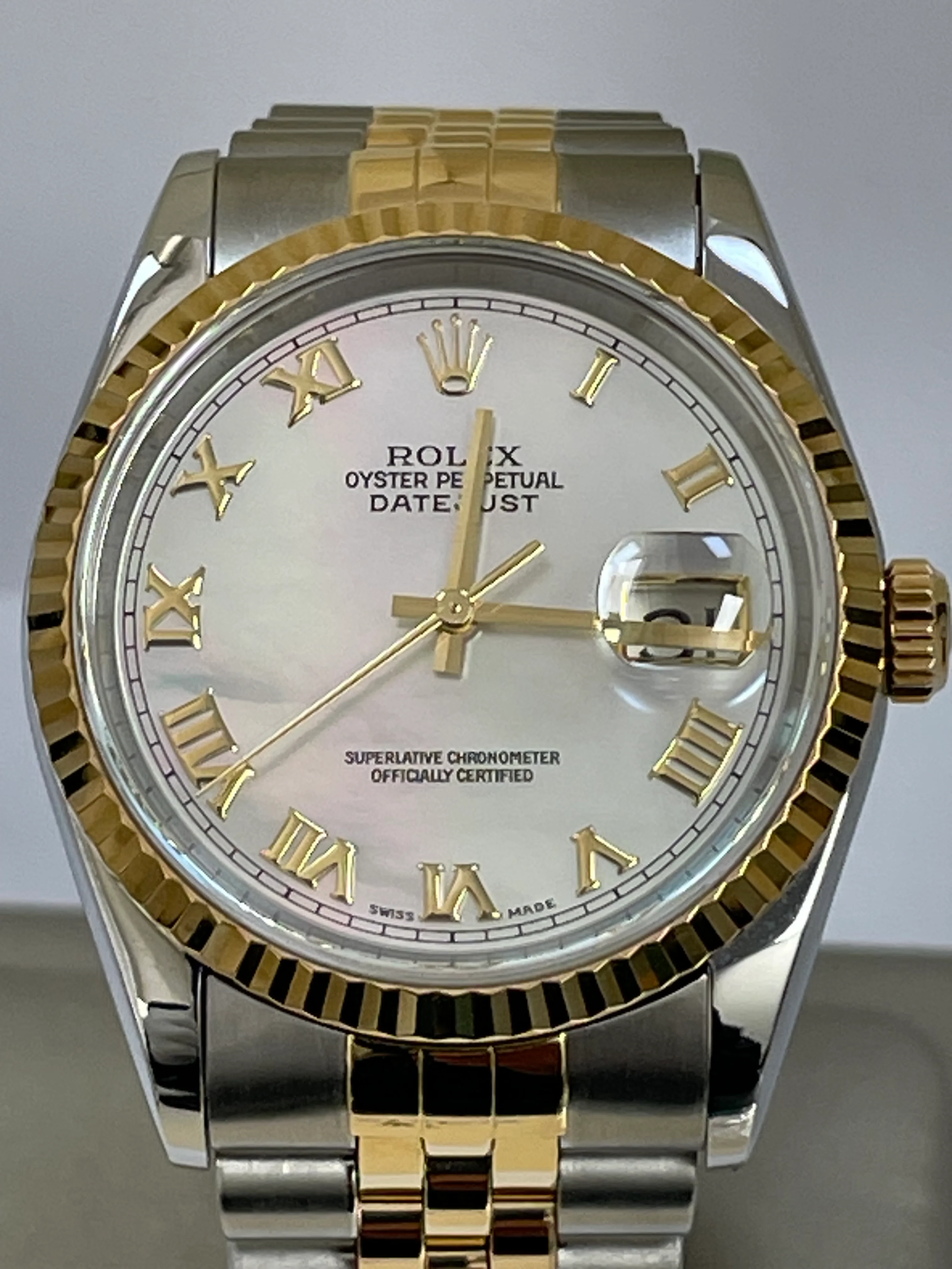 Rolex Steel and Yellow Gold Datejust 36 - U Serial - Fluted Bezel - Mother of Pearl Roman Dial - Jubilee Bracelet - 16233