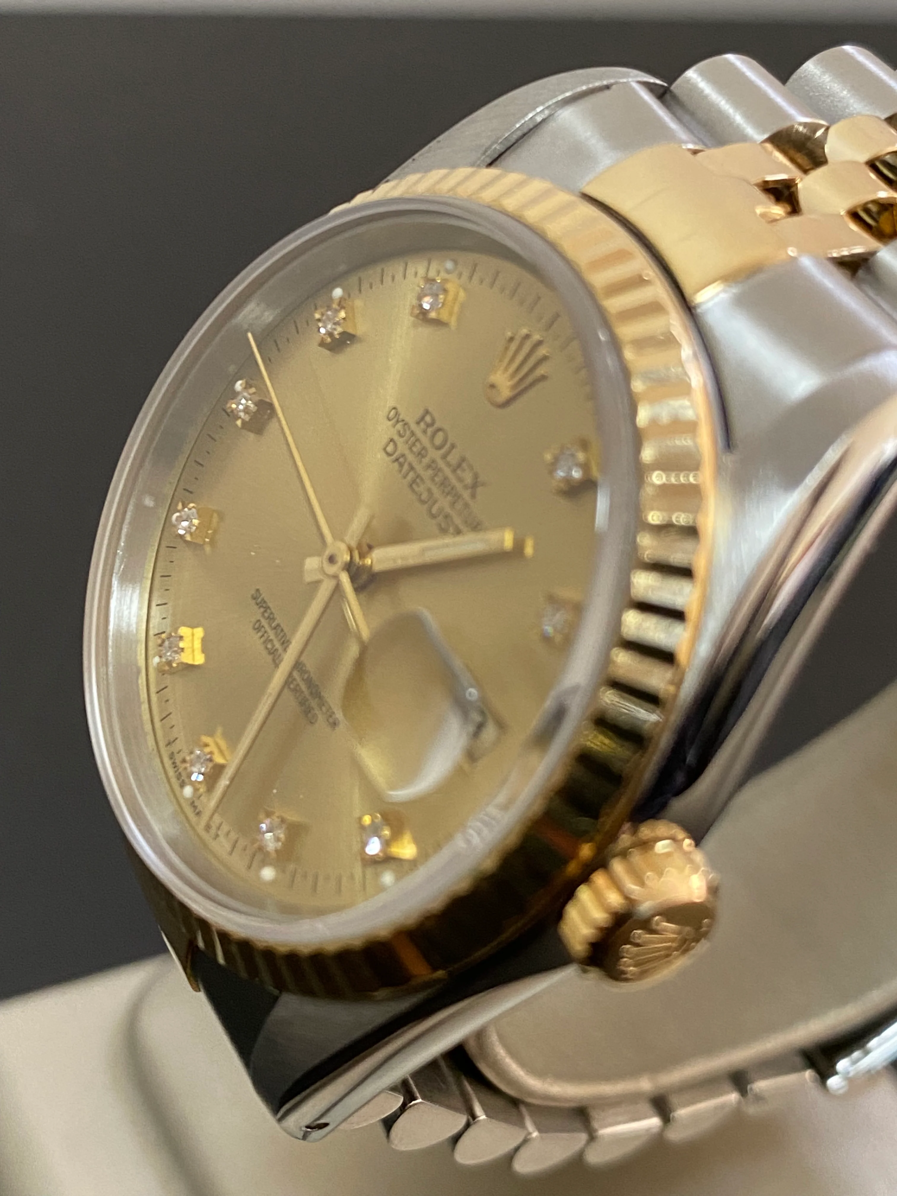 Rolex Steel and Yellow Gold Datejust 36 - S serial - Fluted Bezel - Champagne Diamond Dial - Jubilee Bracelet - 16233