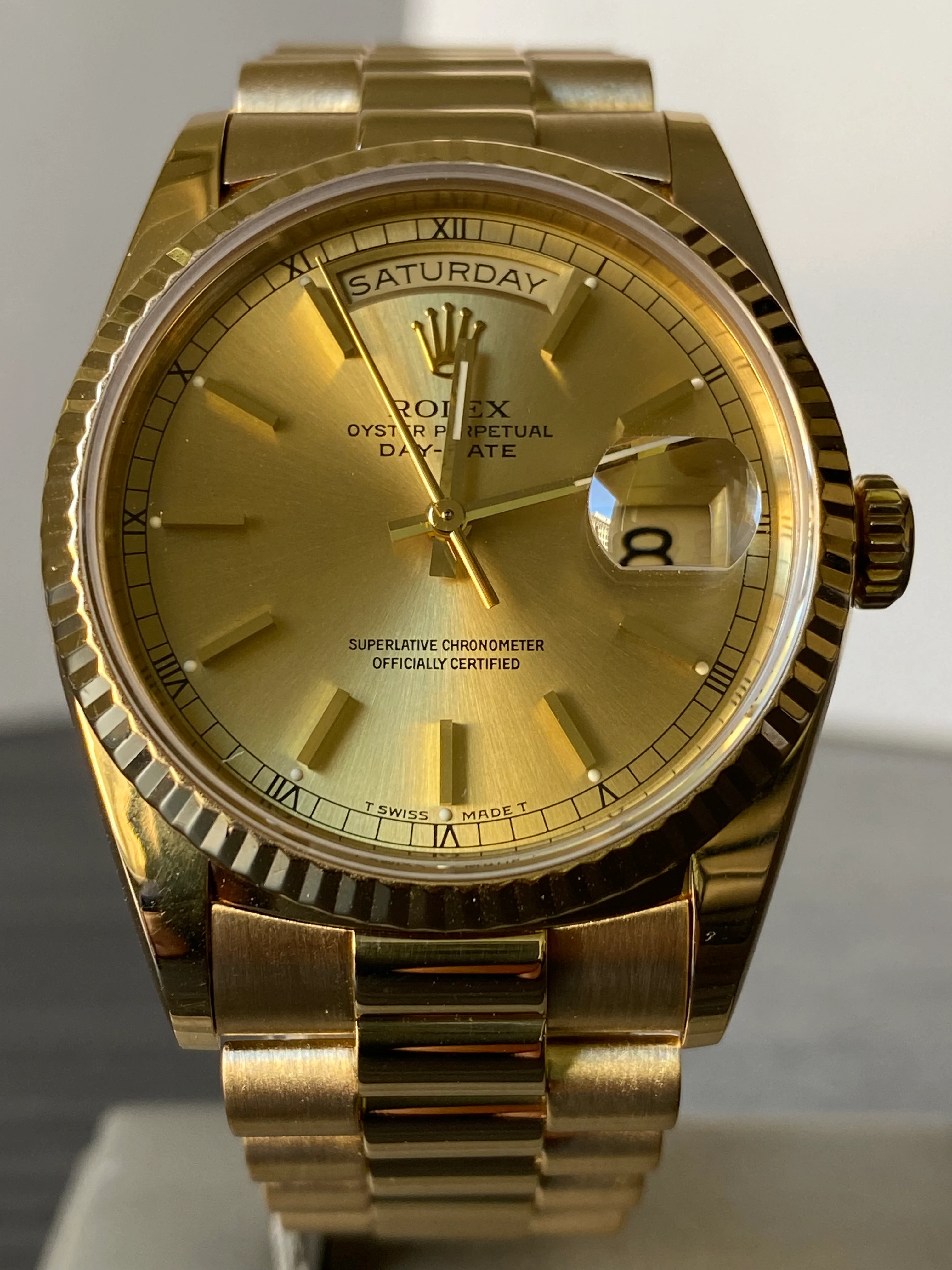 Rolex Yellow Gold Day-Date 36 - L Serial - Fluted Bezel - Champagne Index Dial - President Bracelet - 18238
