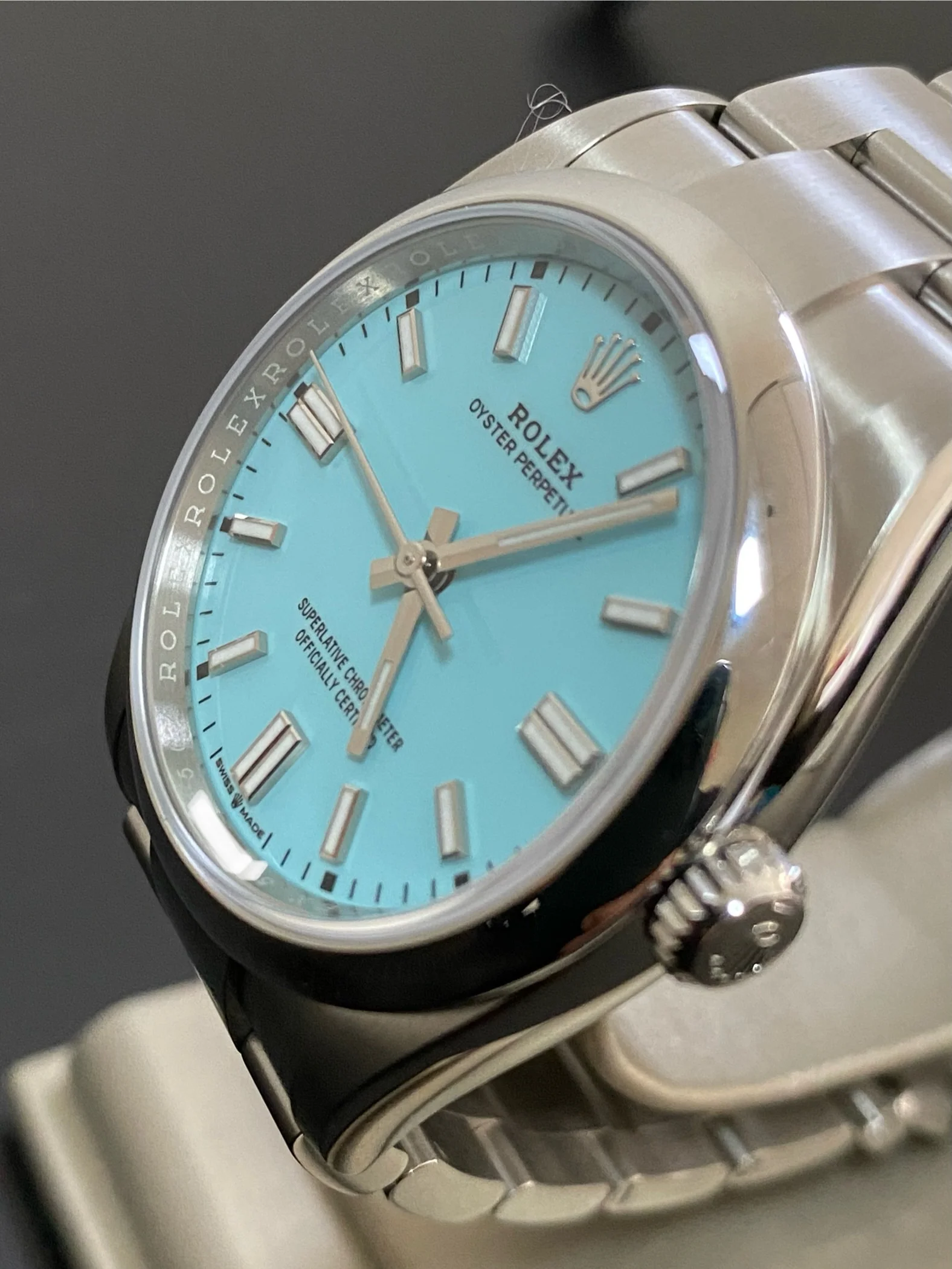 Rolex Oyster Perpetual 36 - 2024 - Domed Bezel - Tiffany Dial - Oyster Bracelet - 126000 *FULL SET*