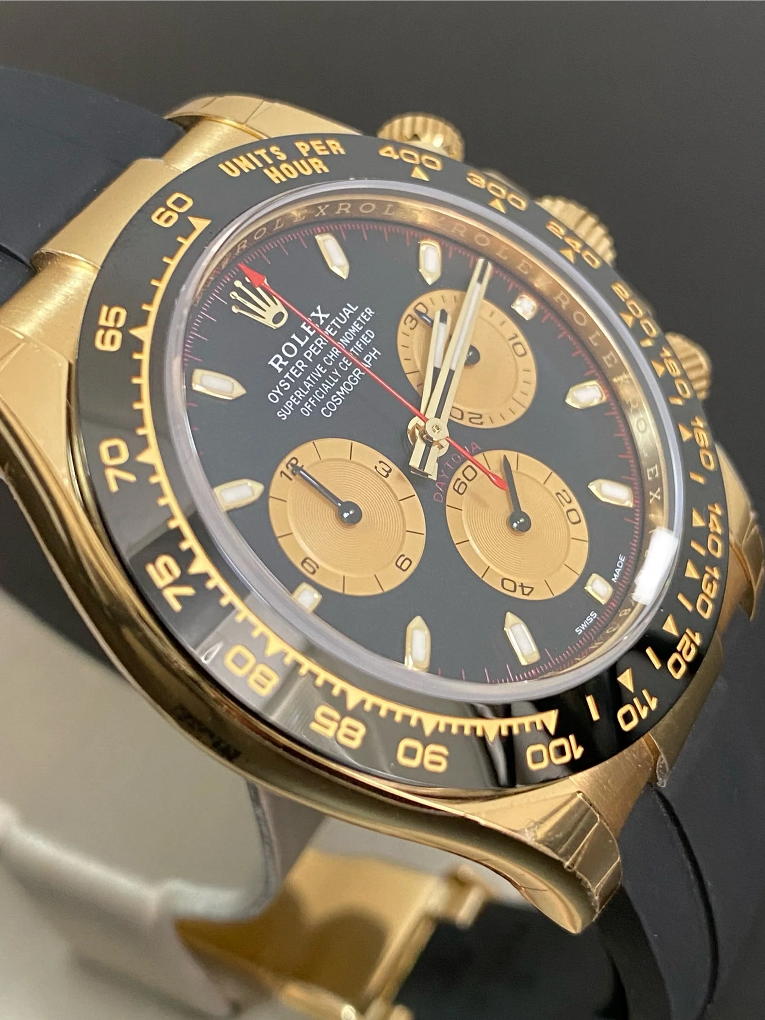 Rolex Yellow Gold Cosmograph Daytona - 2023 - 