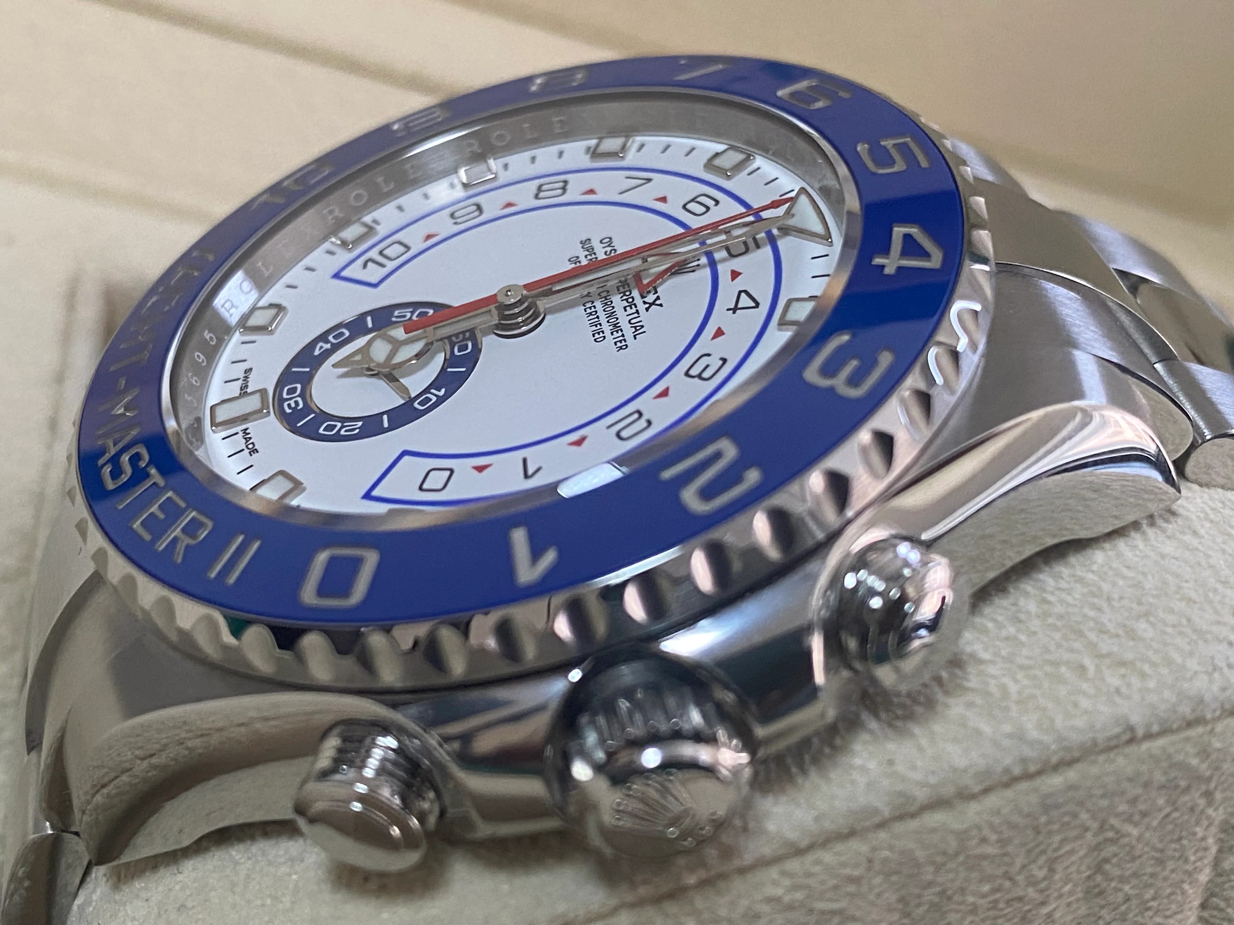 Rolex Steel Yacht-Master II - 2021 - White Dial - 116680 *FULL SET*