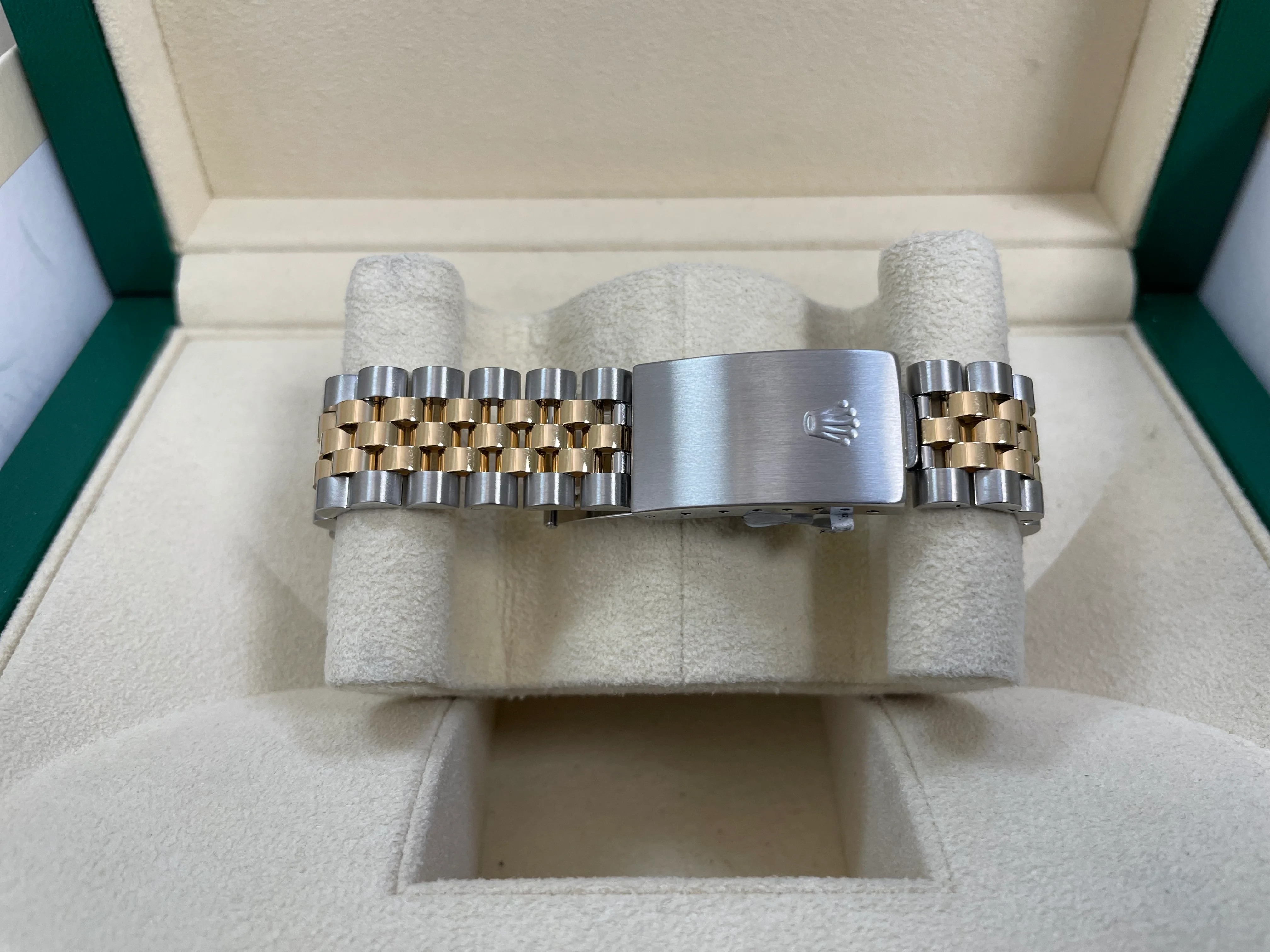 Rolex Steel and Yellow Gold Datejust 36 - U Serial - Fluted Bezel - Mother of Pearl Roman Dial - Jubilee Bracelet - 16233