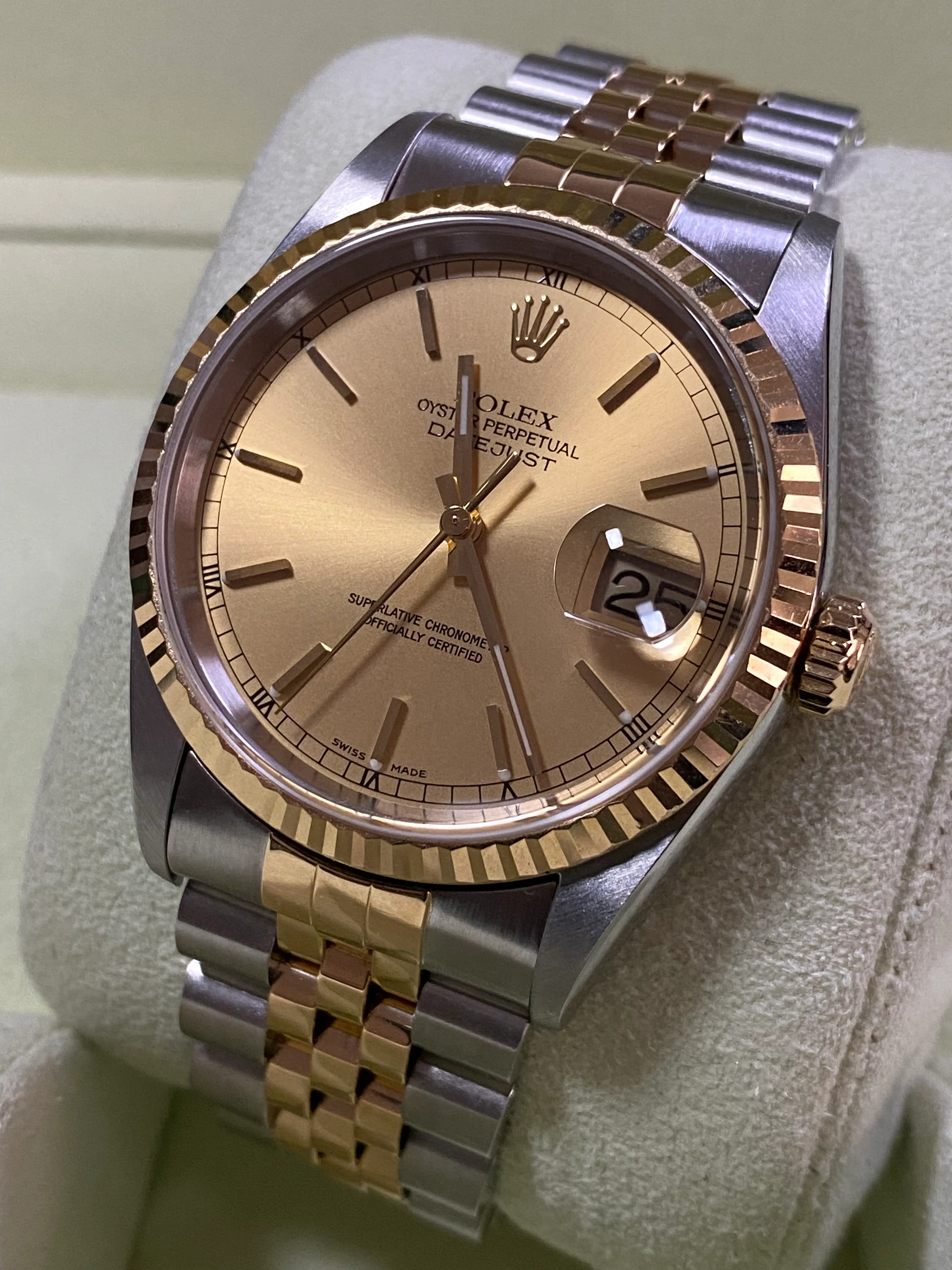 Rolex Steel and Yellow Gold Datejust 36 - P Serial - Fluted Bezel - Champagne Index Dial - Jubilee Bracelet - 16233