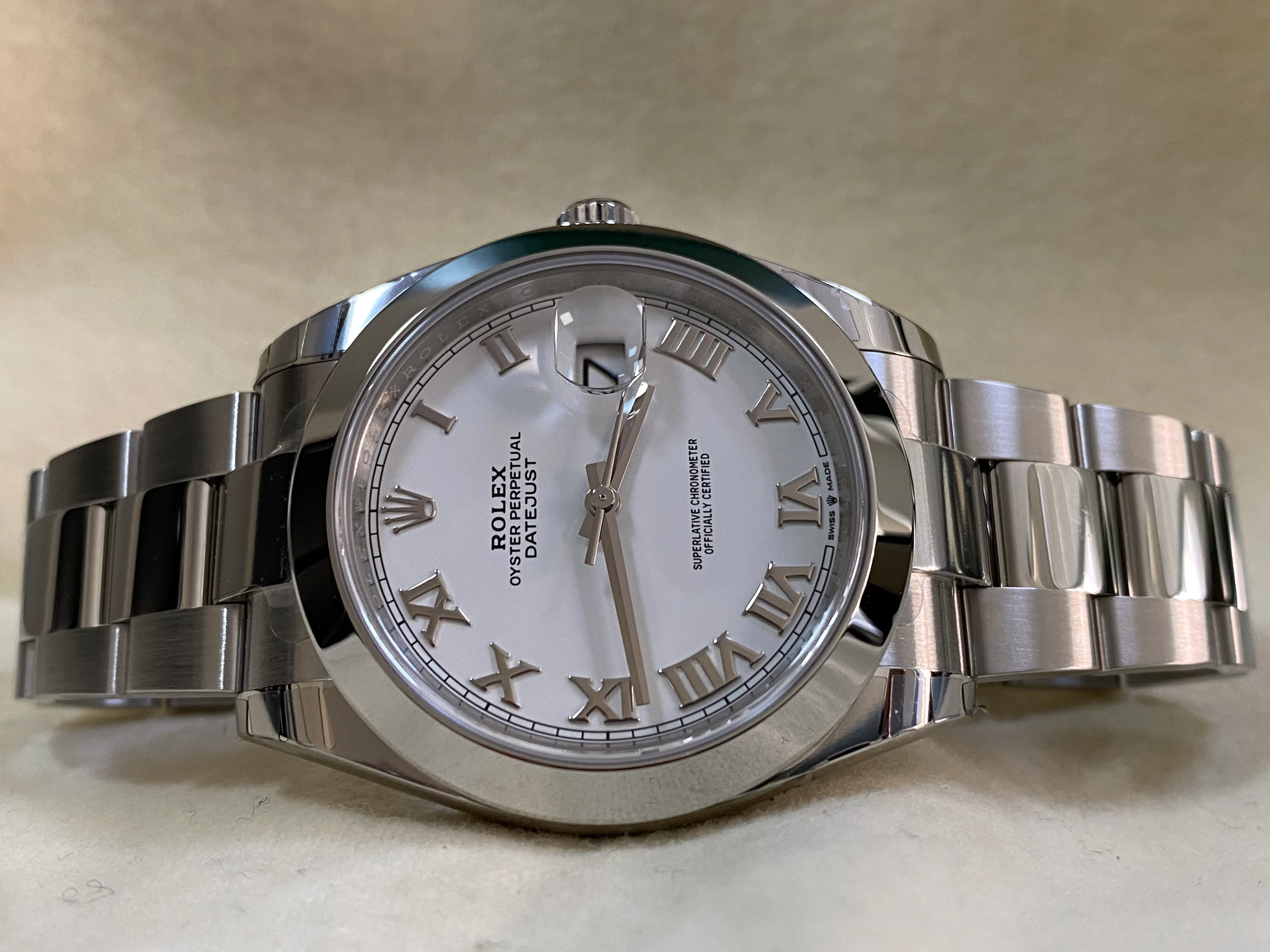 Rolex Steel Datejust 41 - 2023 - Smooth Bezel - White Roman Dial - Oyster Bracelet - 126300 FULL STICKERS