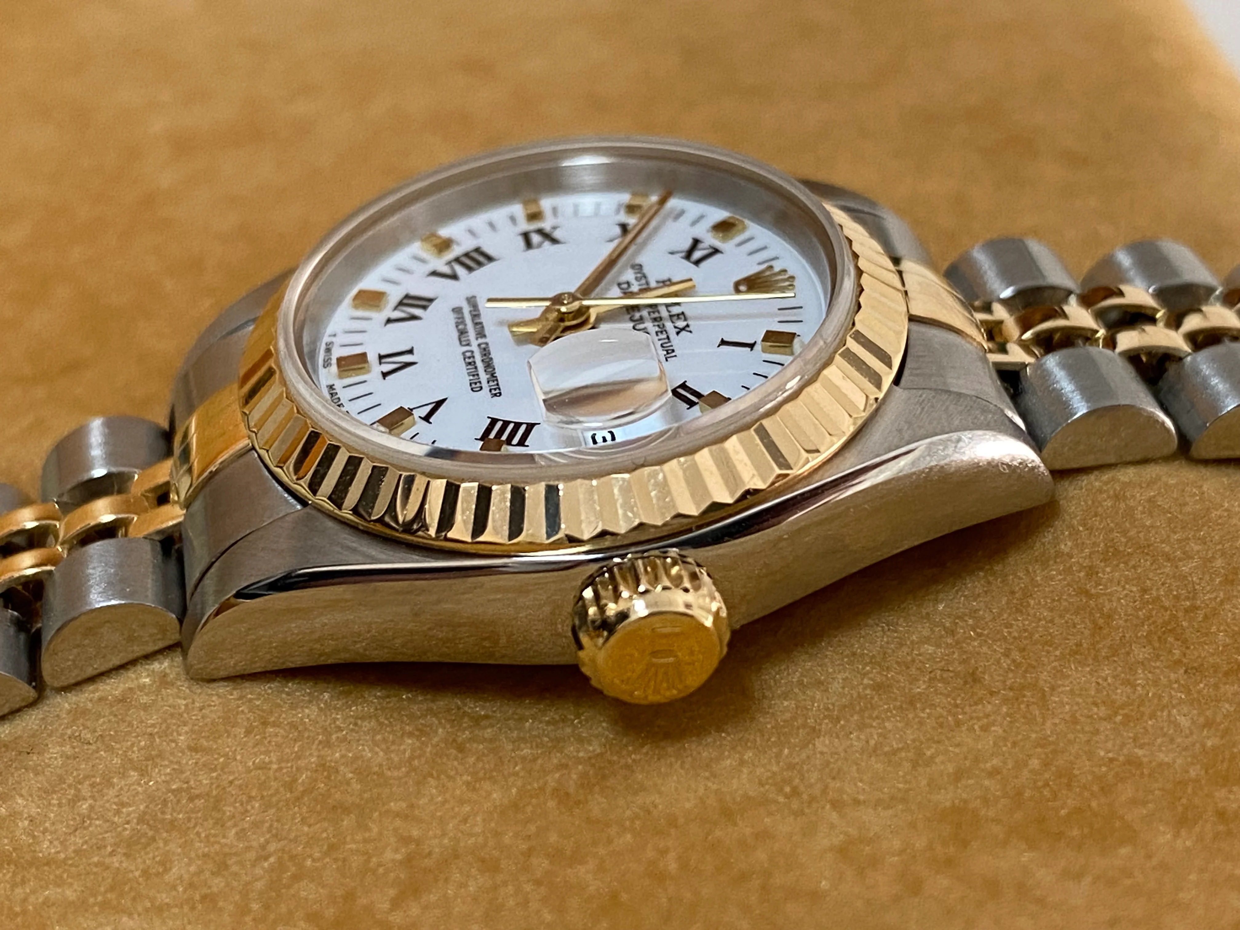 Rolex Steel and Yellow Gold Lady-Datejust - W serial - Fluted Bezel - White Roman Dial - Jubilee Bracelet - 69173 *FULL SET*