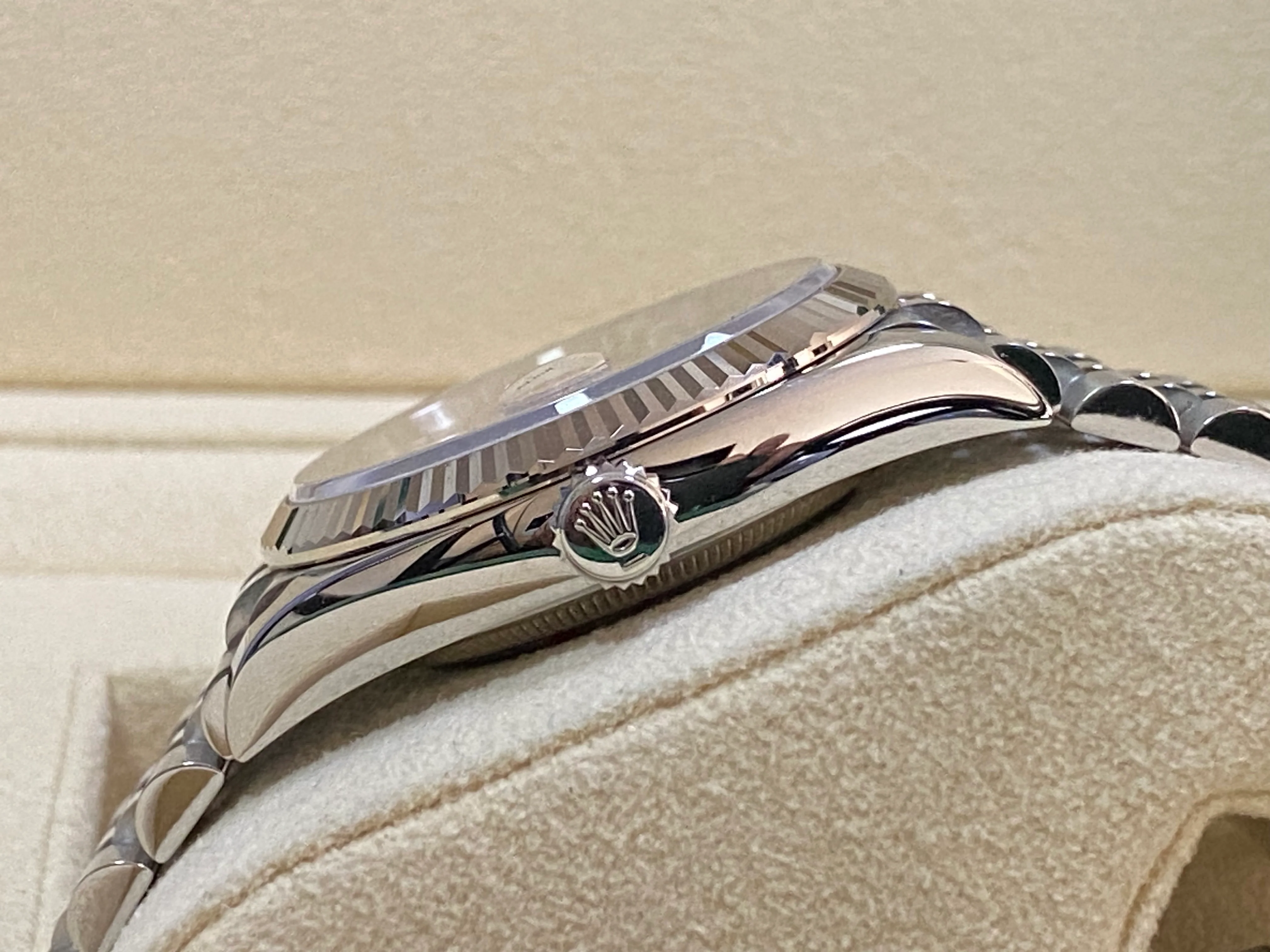 Rolex Steel Datejust 36 - 2023 - Fluted Bezel - Pink Anniversary Diamond Dial - Jubilee Bracelet - 126234