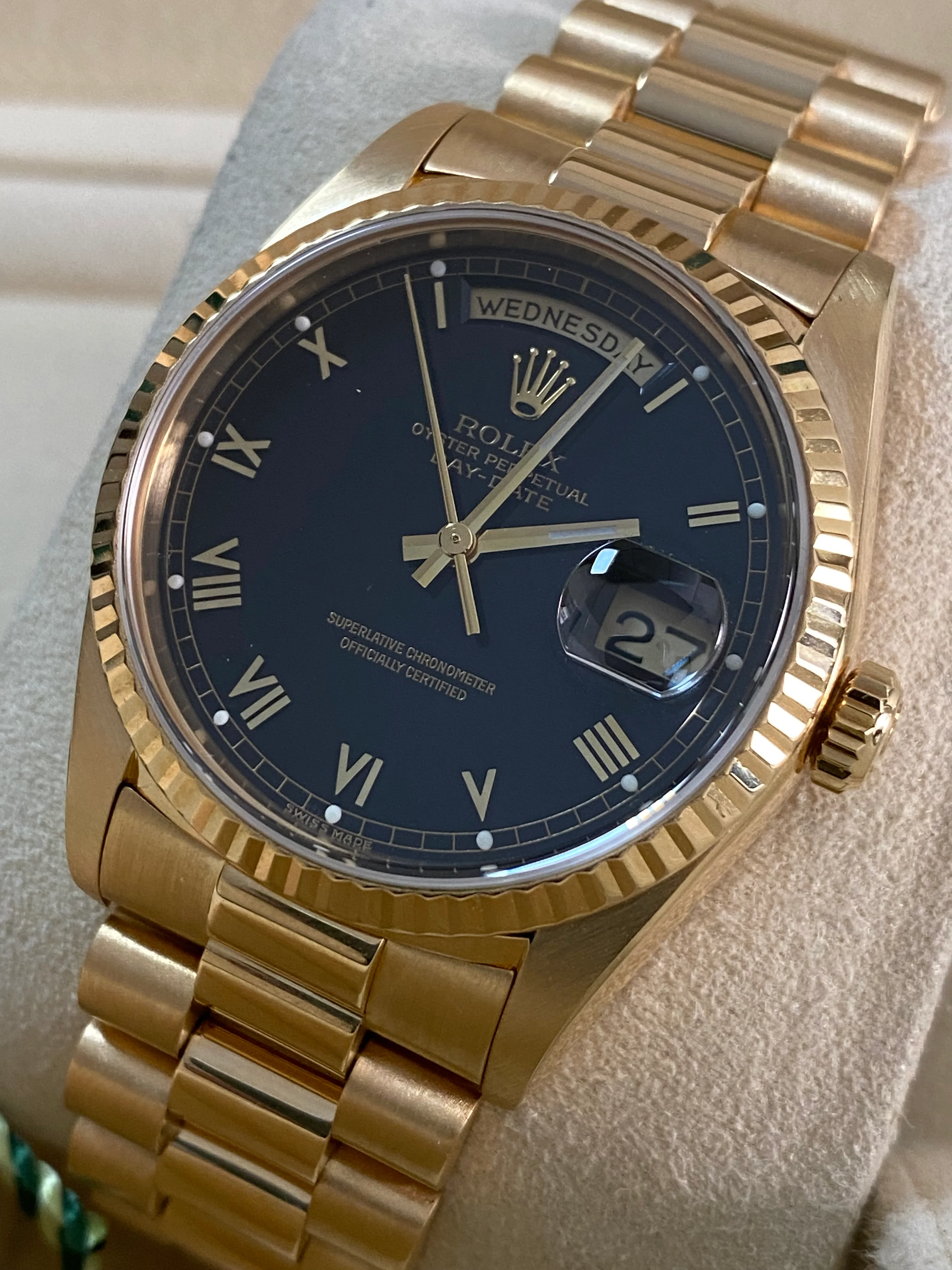 Rolex Yellow Gold Day-Date 36 - E serial - Fluted Bezel - Black Roman Dial - Double Quickset - President Bracelet - 18238