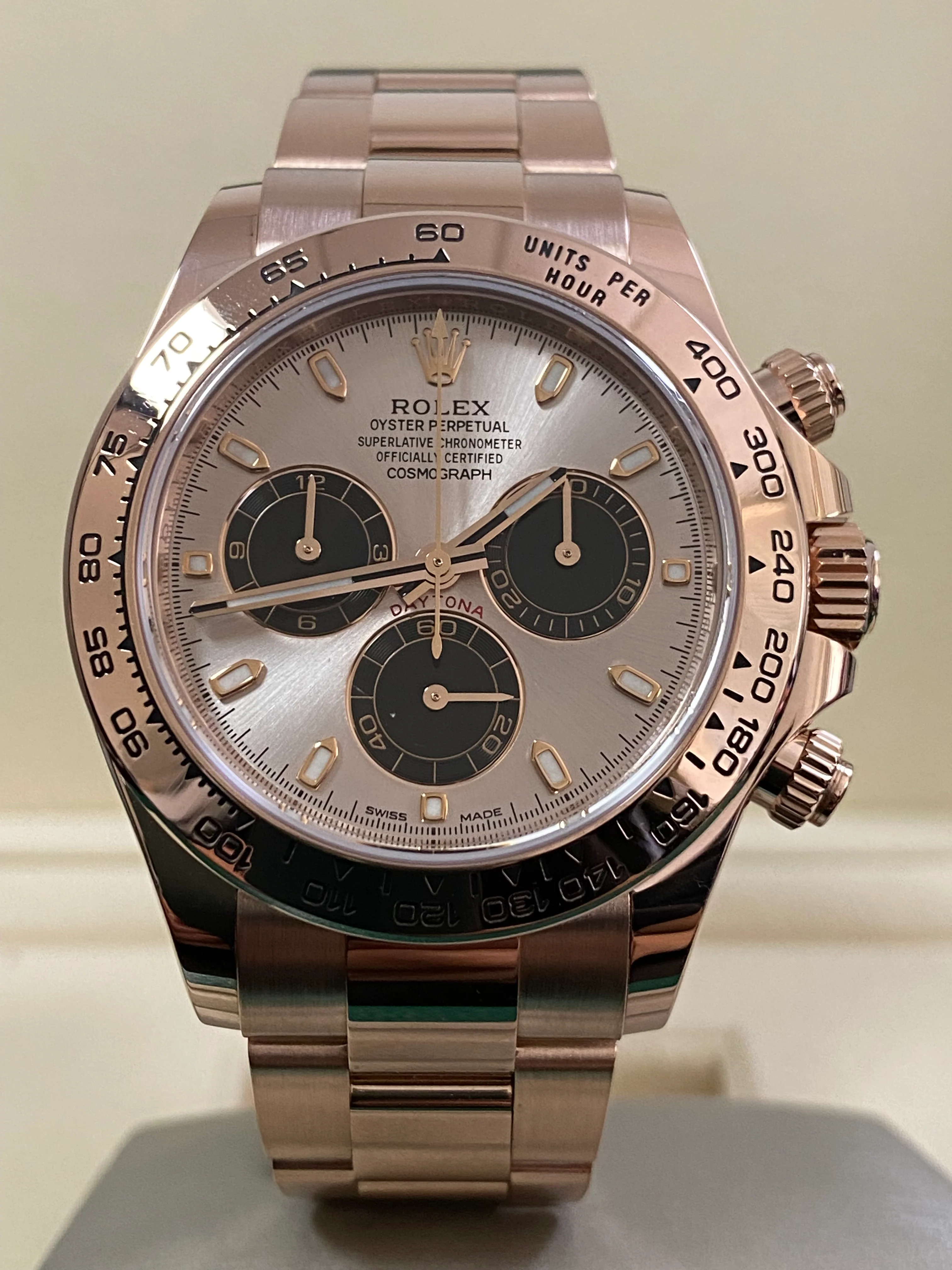 Rolex Everose Gold Cosmograph Daytona - 2023 - Sundust Dial - 116505 *COMPLETE SET*