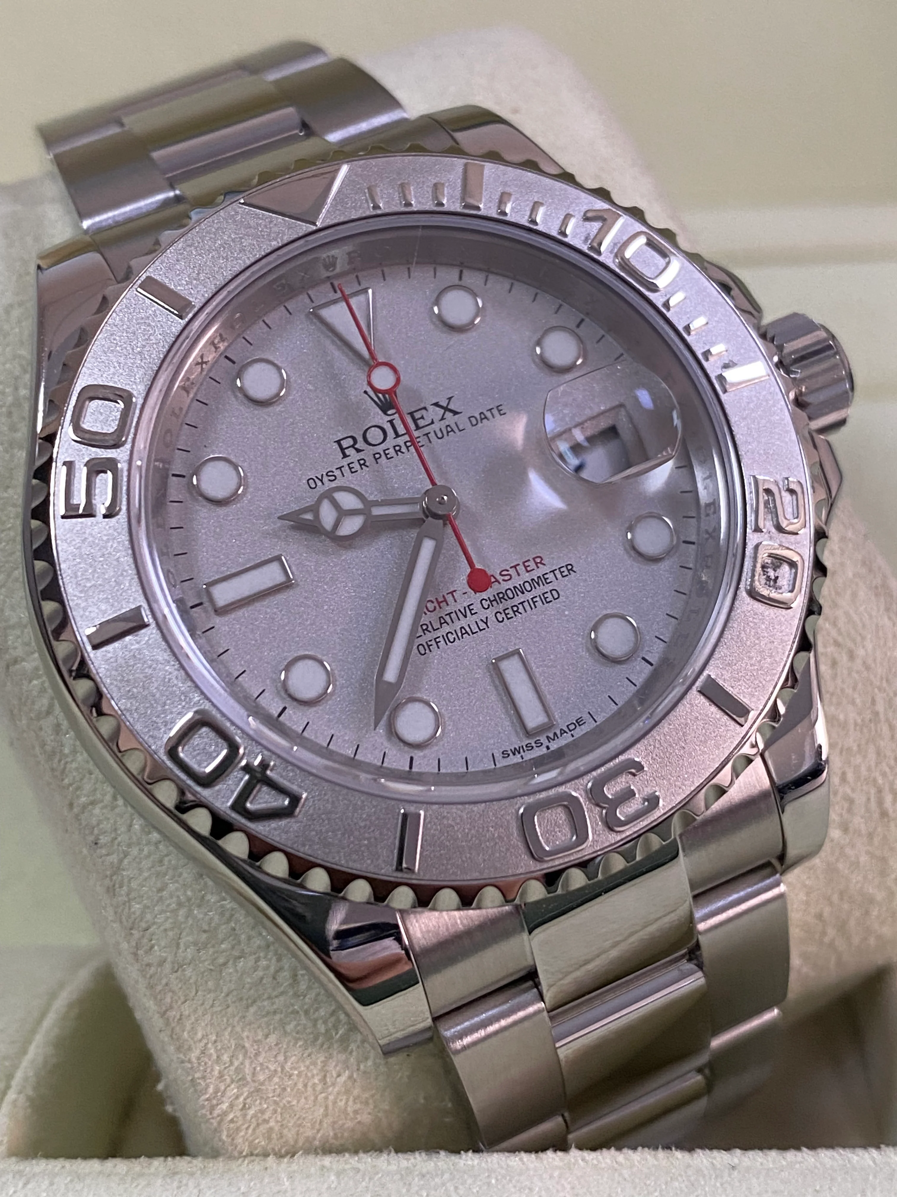 Rolex Steel and Platinum Yacht-Master 40 - 2013 - Silver Dial - 116622 *FULL SET*