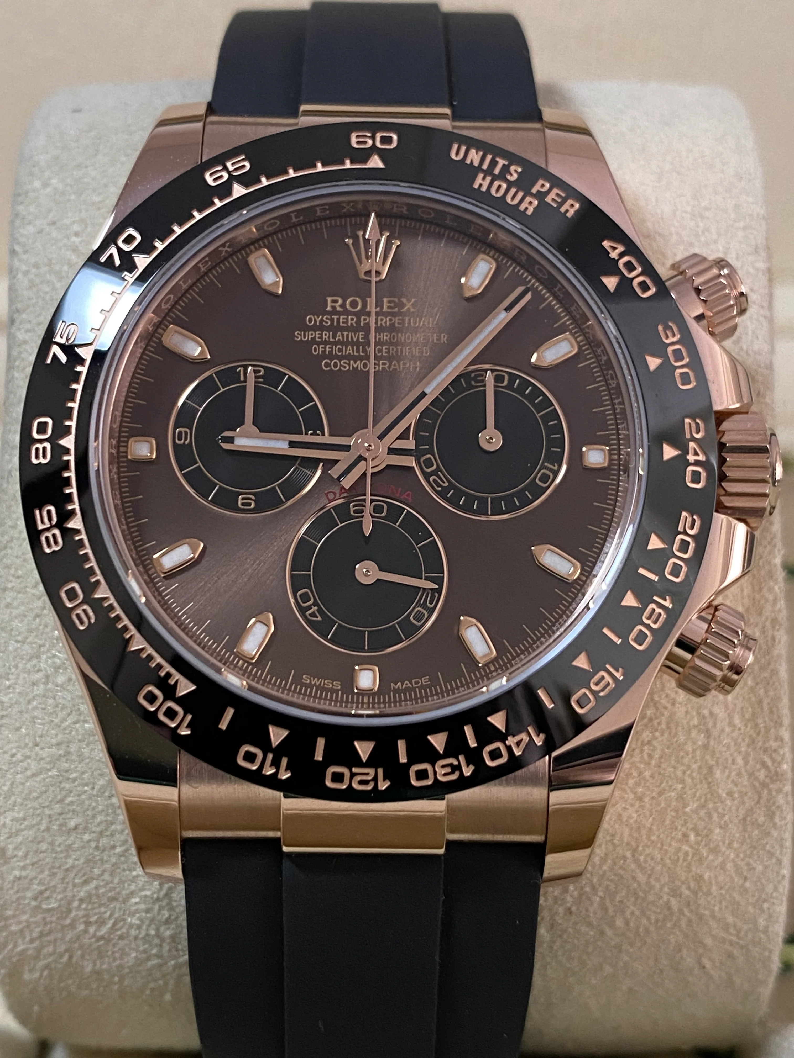 Rolex Everose Gold Cosmograph Daytona - 2023 - Chocolate Index Dial - Black Oysterflex Strap - 116515LN *FULL SET*