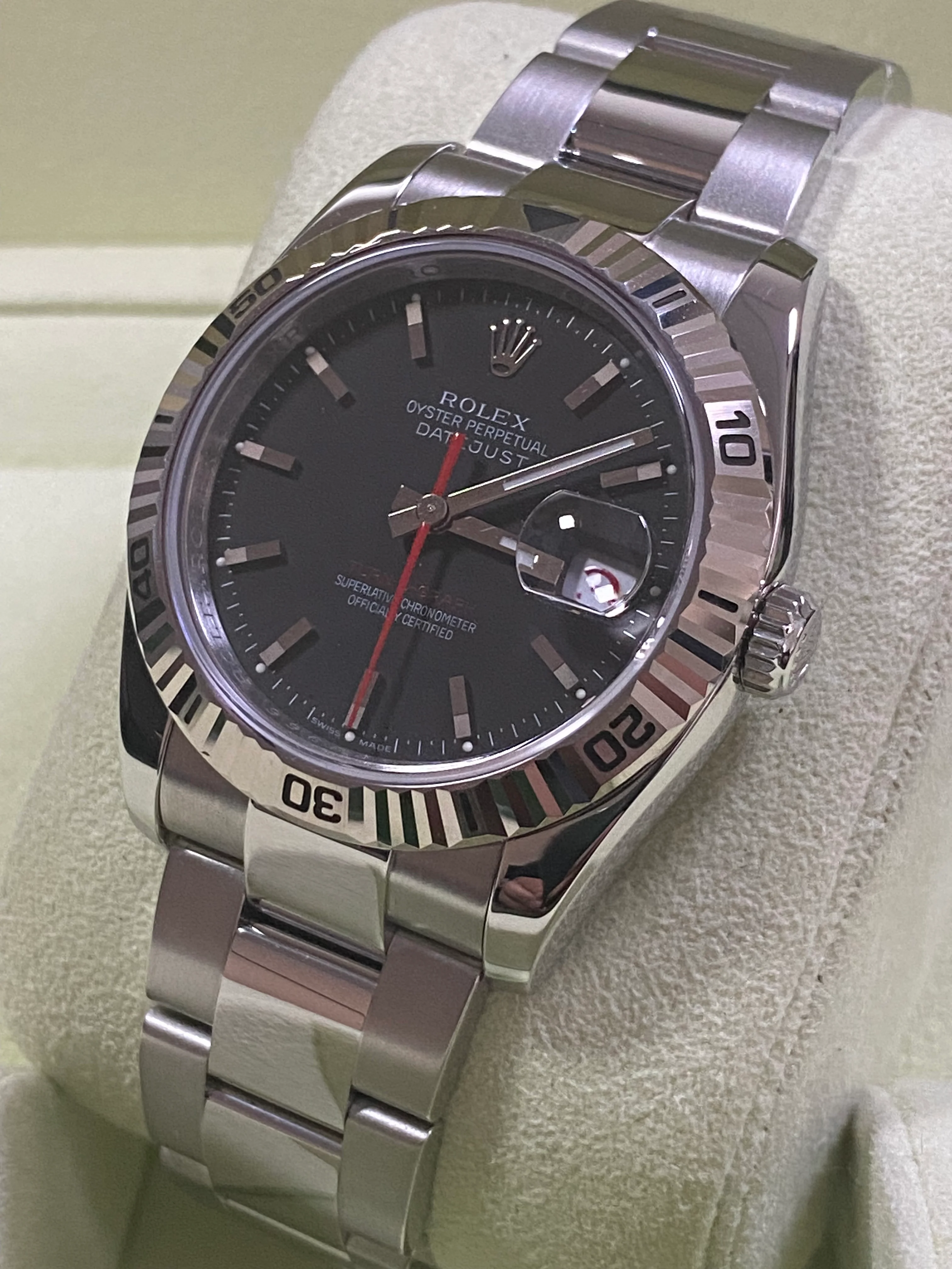Rolex Steel Datejust 36 Turn-O-Graph - F Serial - Fluted Bezel - Black Index Dial - Oyster Bracelet - 116264