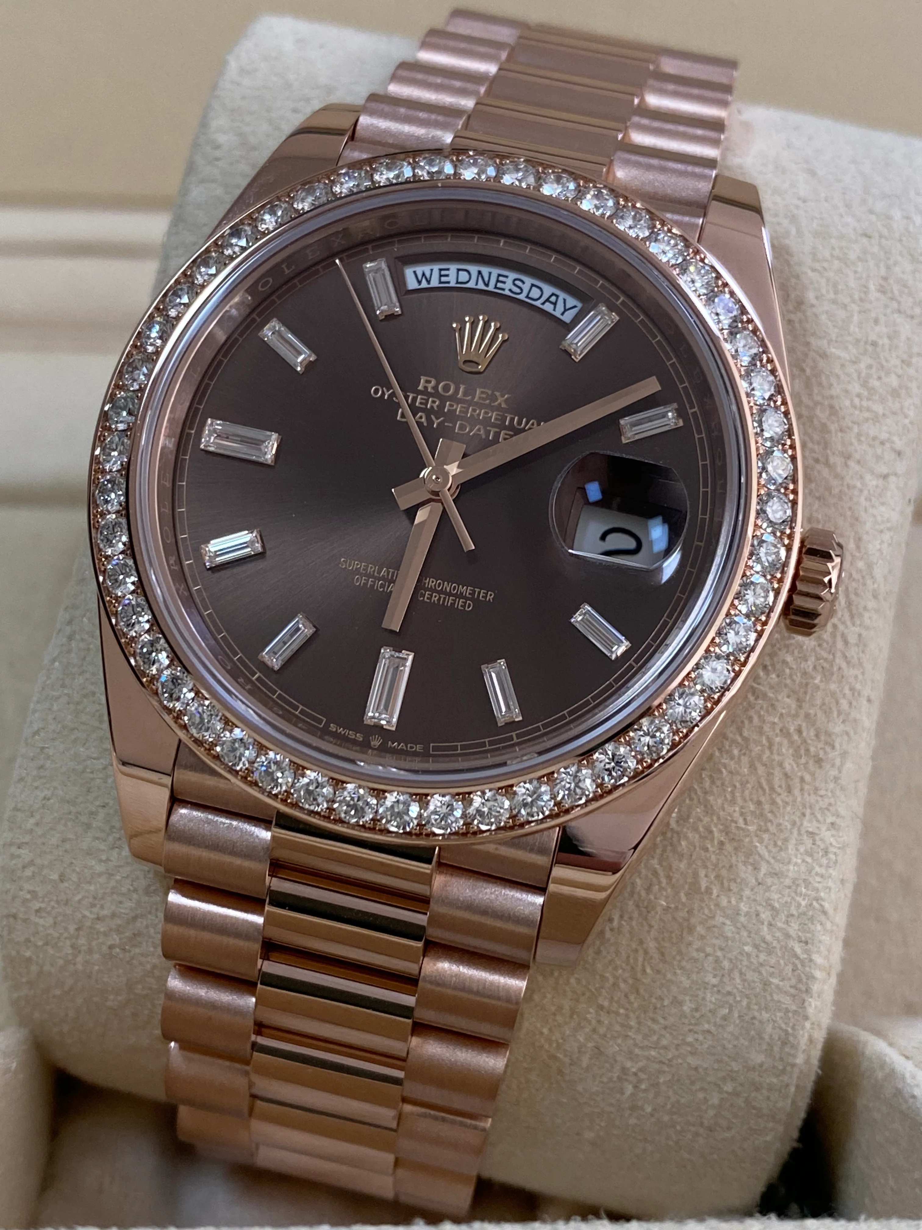 Rolex Everose Gold Day-Date 40 - 2018 - Diamond-Set Bezel - Chocolate Baguette Dial - President Bracelet - 228345RBR *FULL SET*