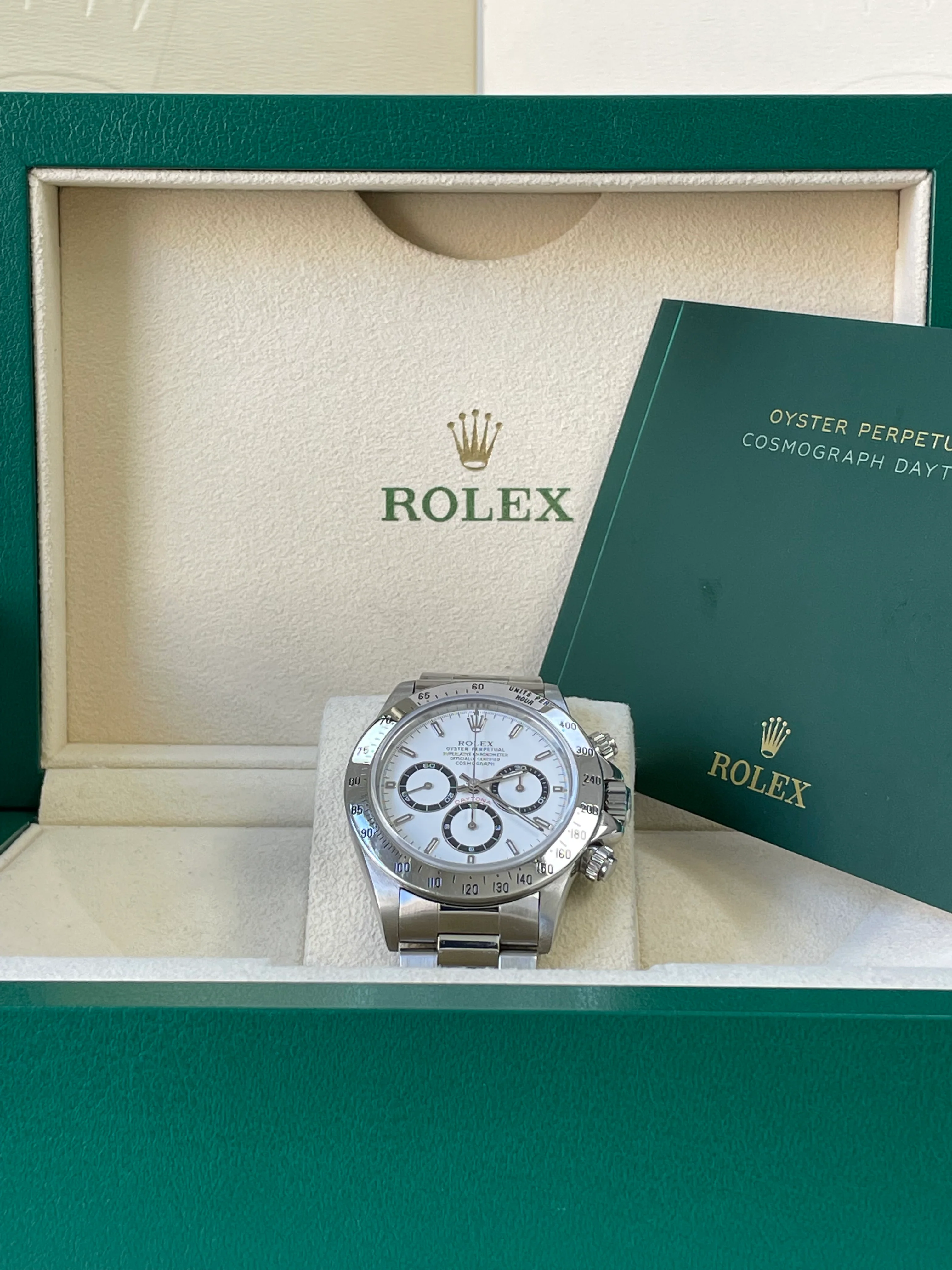 Rolex Steel Cosmograph Daytona - 1996 - Zenith White Dial - 16520