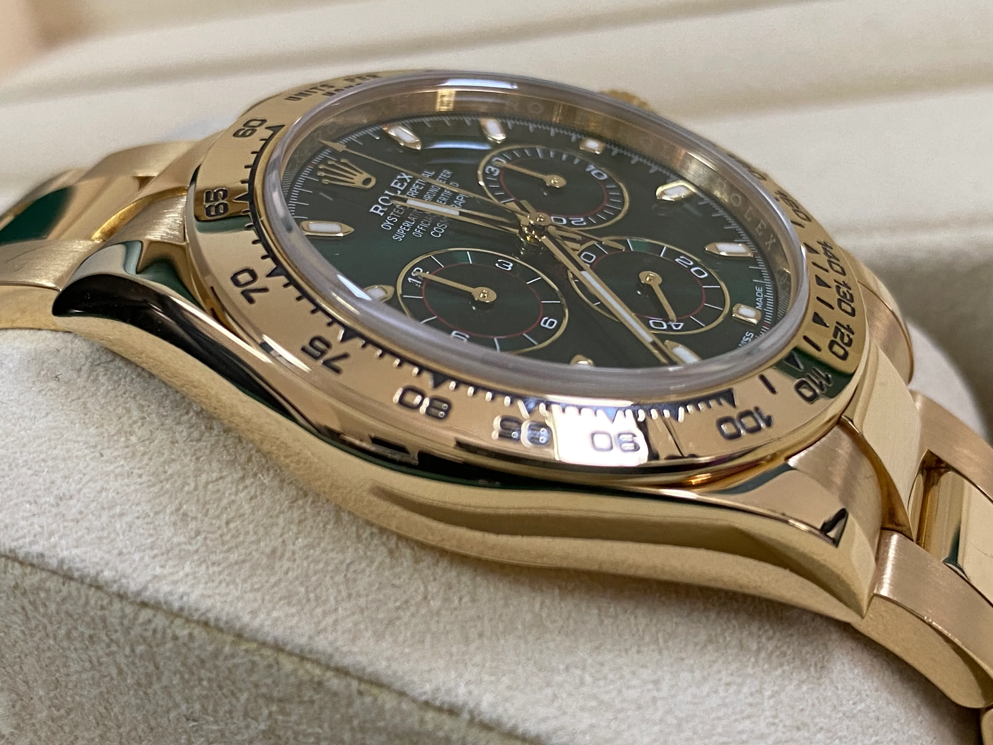 Rolex Yellow Gold Cosmograph Daytona -  2017 - 