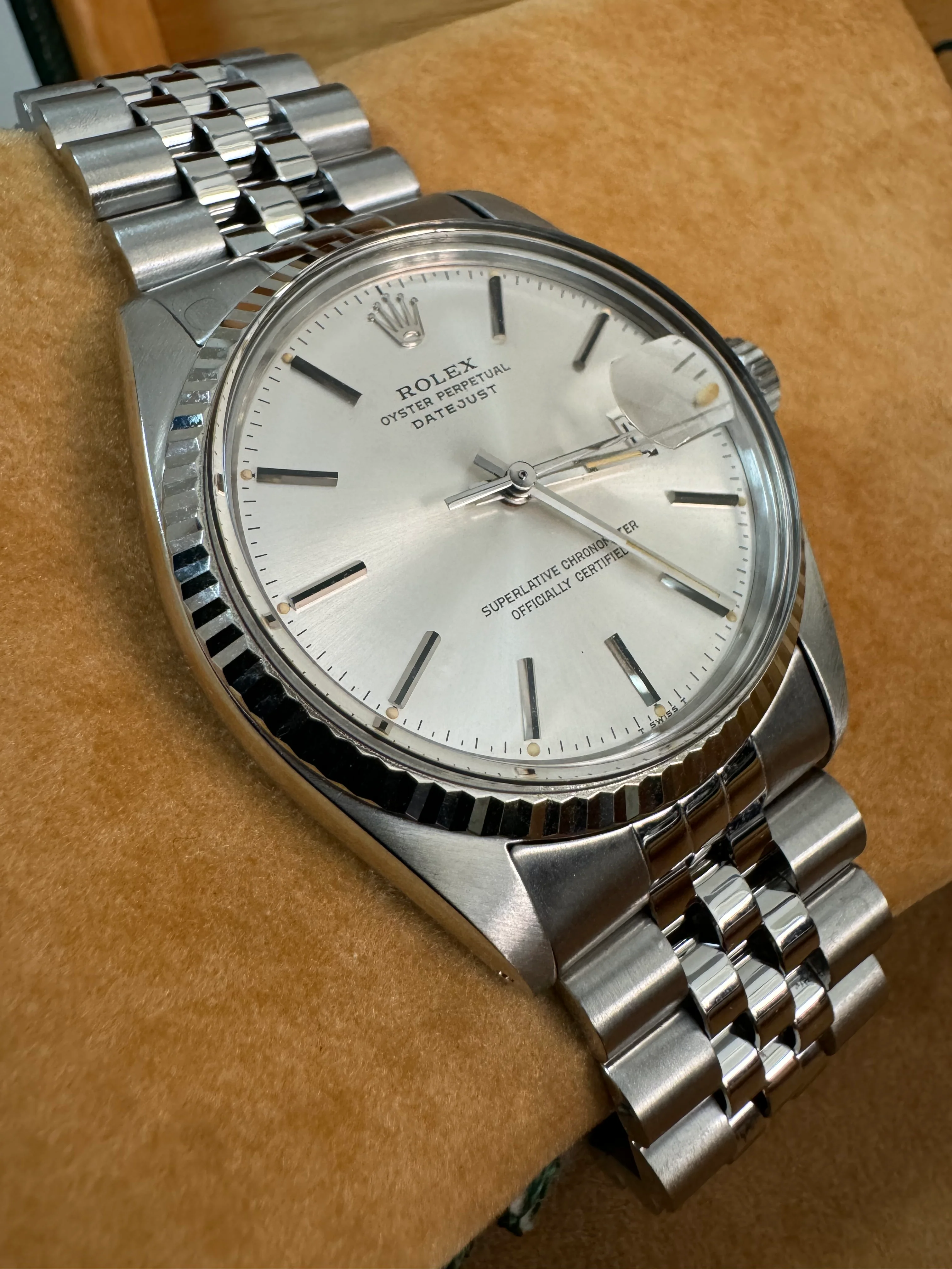 Rolex Steel Datejust 36 - Fluted Bezel - Silver Index Dial - Jubilee Bracelet - 16014