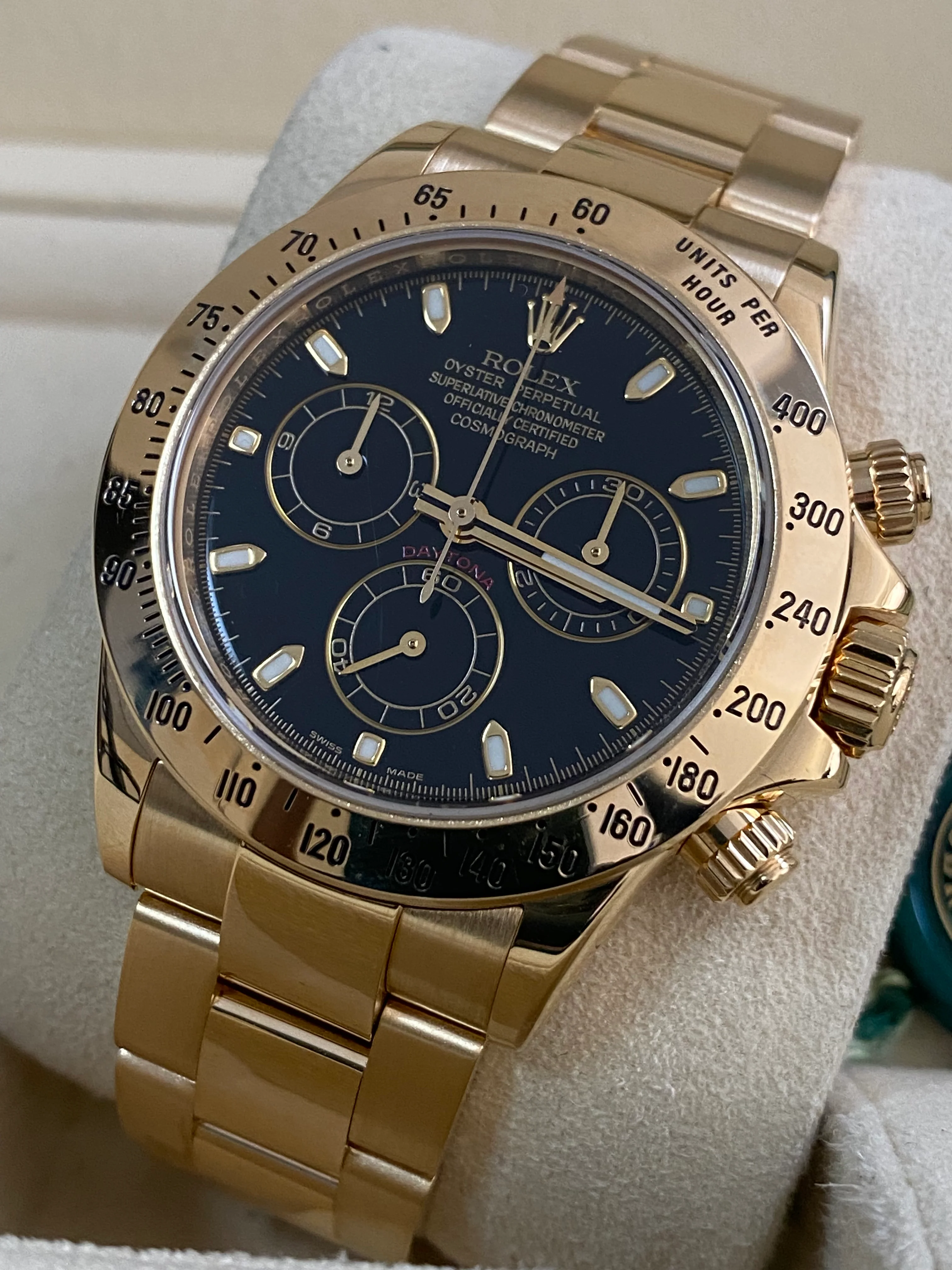 Rolex Yellow Gold Cosmograph Daytona -  Z serial - Black Index Dial - 116528