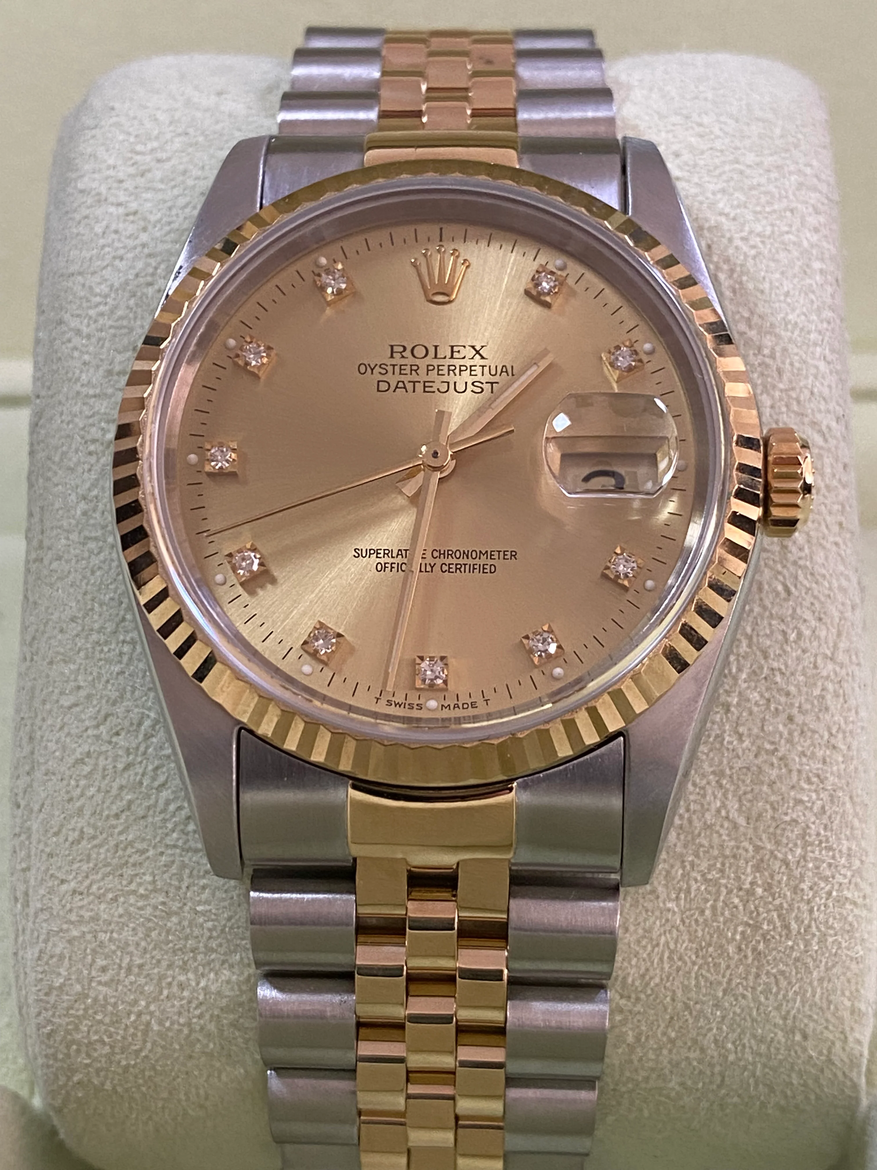 Rolex Steel and Yellow Gold Datejust 36 - S serial - Fluted Bezel - Champagne Diamond Dial - Jubilee Bracelet - 16233