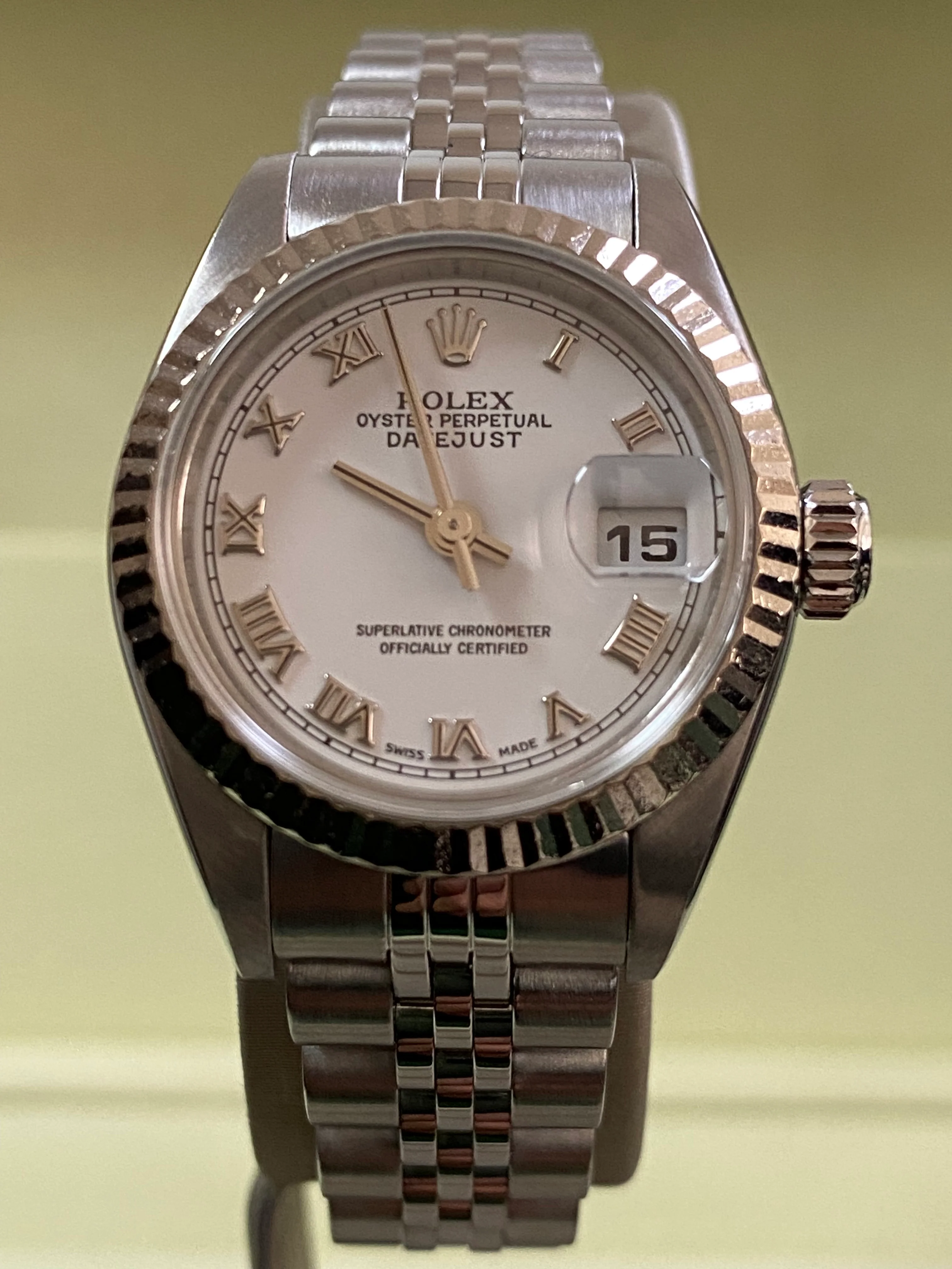 Rolex Steel Lady-Datejust 26 - P serial - Fluted Bezel - White Roman Dial - Jubilee Bracelet - 79174