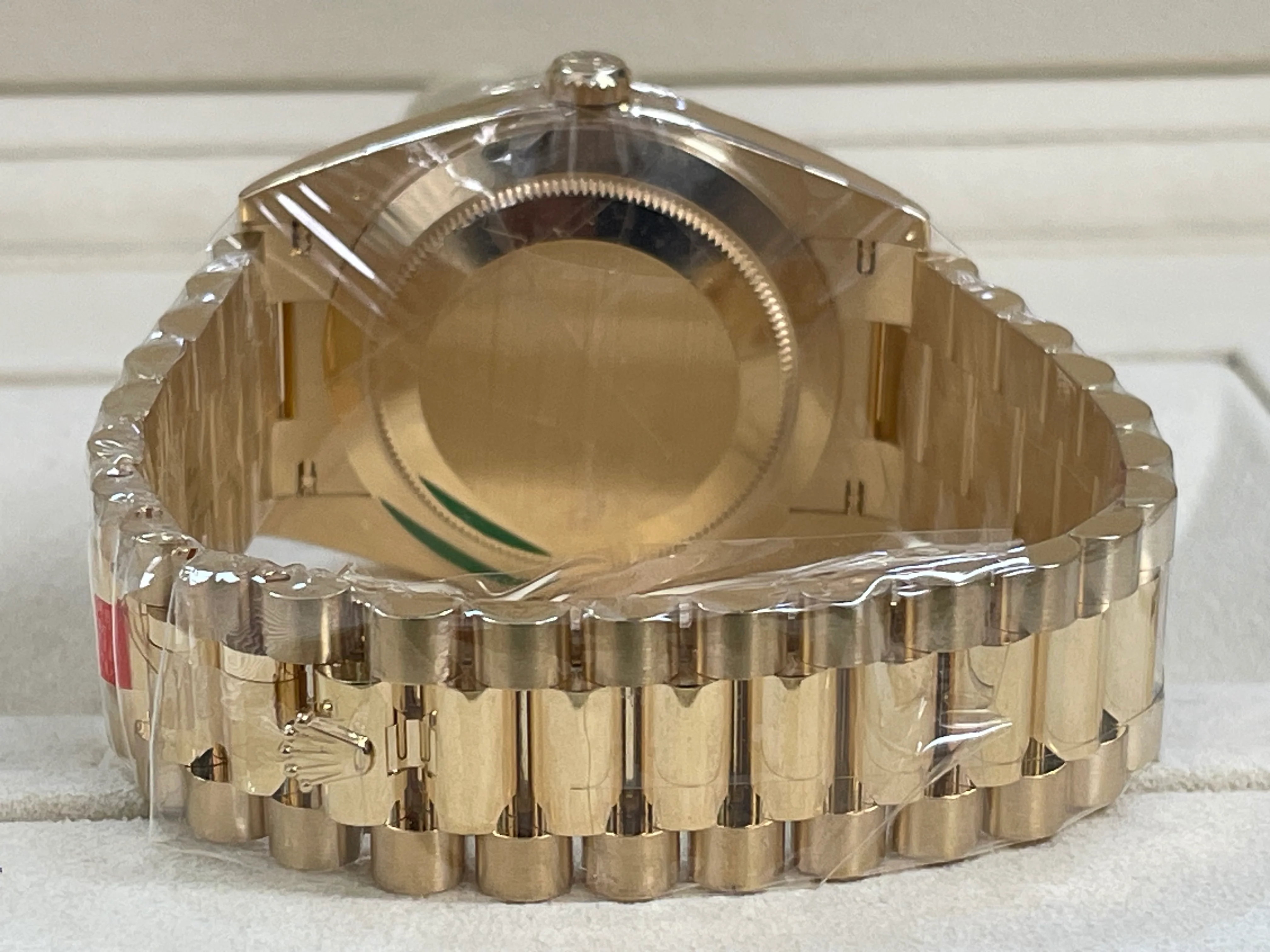 Rolex Yellow Gold Day-Date 40 - 2023 - Fluted Bezel - Green Roman Dial - President Bracelet - 228238