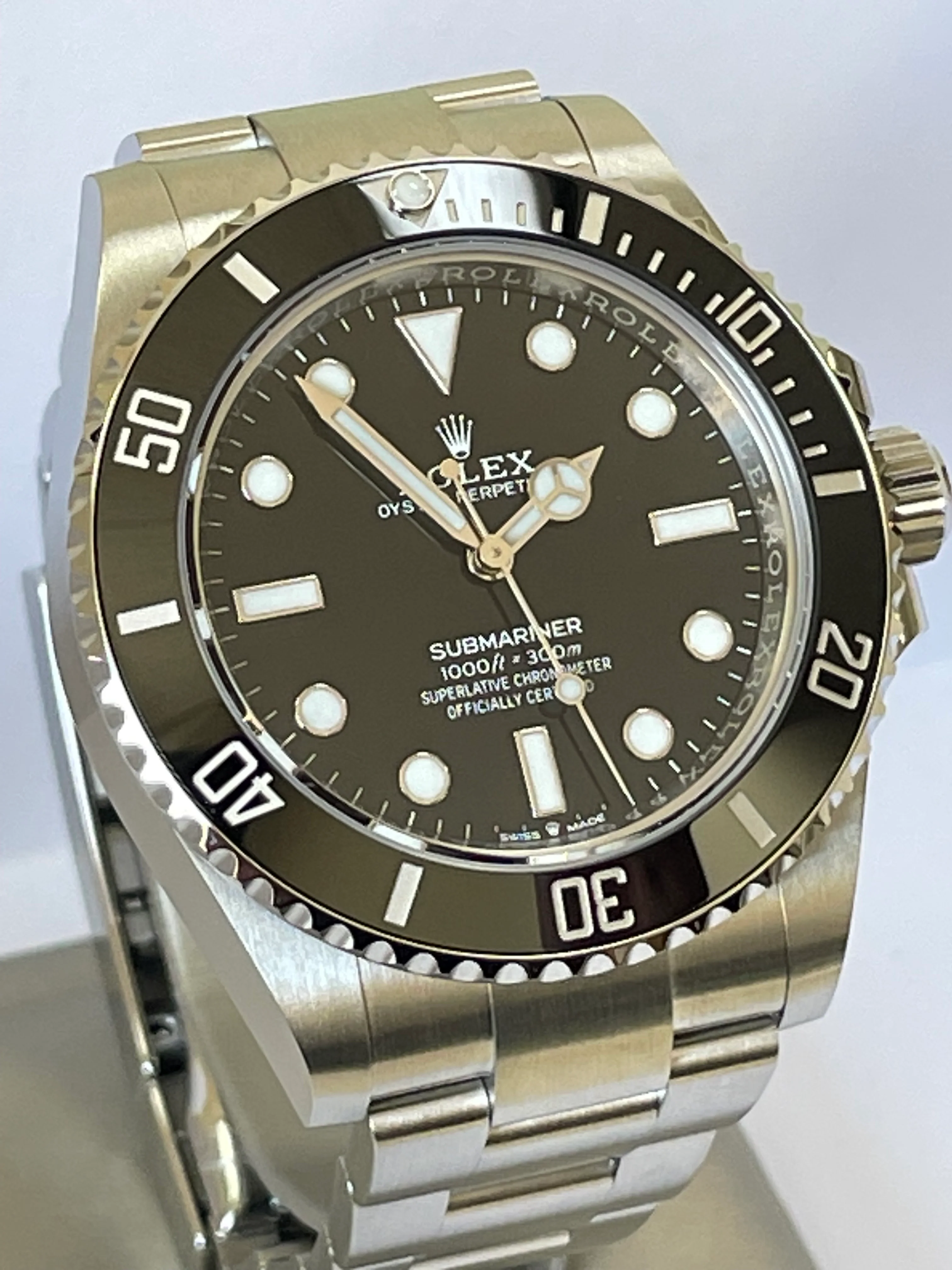 Rolex Submariner No Date - 2023 - Black Dial - 124060