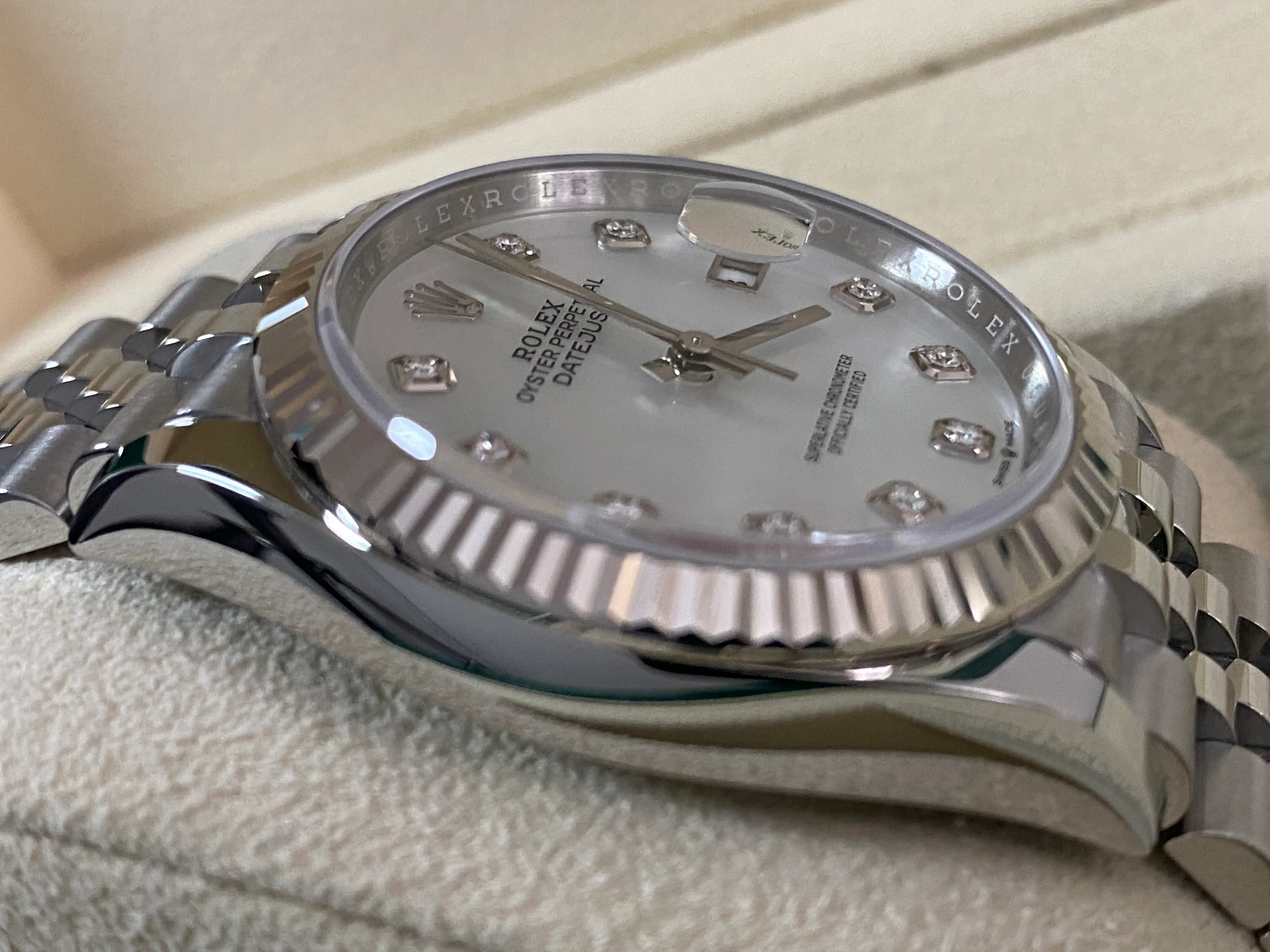 Rolex Steel Datejust 36 - 2024 - Fluted Bezel - Mother-of-Pearl Diamond Dial - Jubilee Bracelet - 126234 *FULL SET*