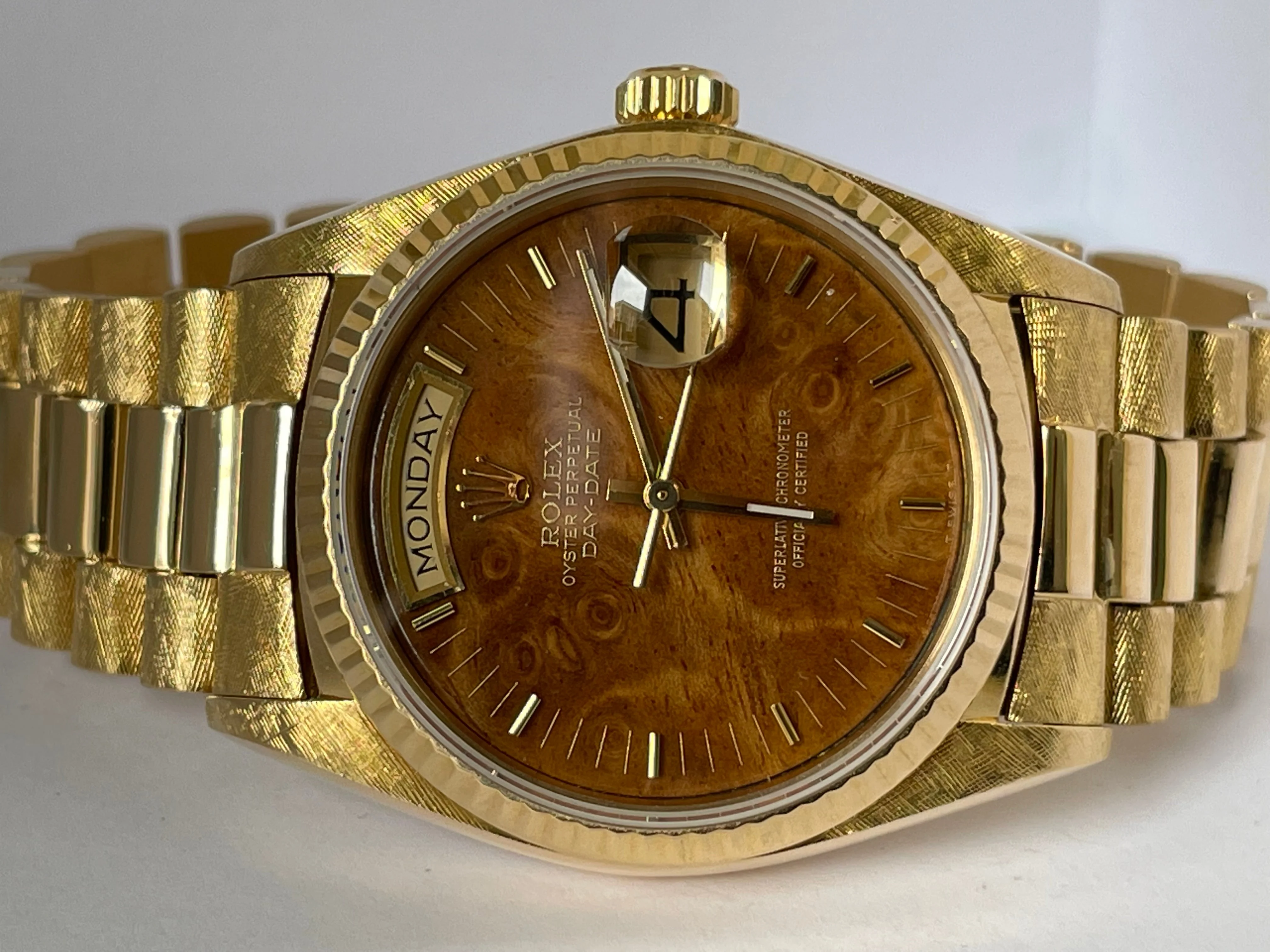 Rolex Yellow Gold Day-Date 36 - Fluted Bezel - Factory Wood Dial - President Bracelet - 18038