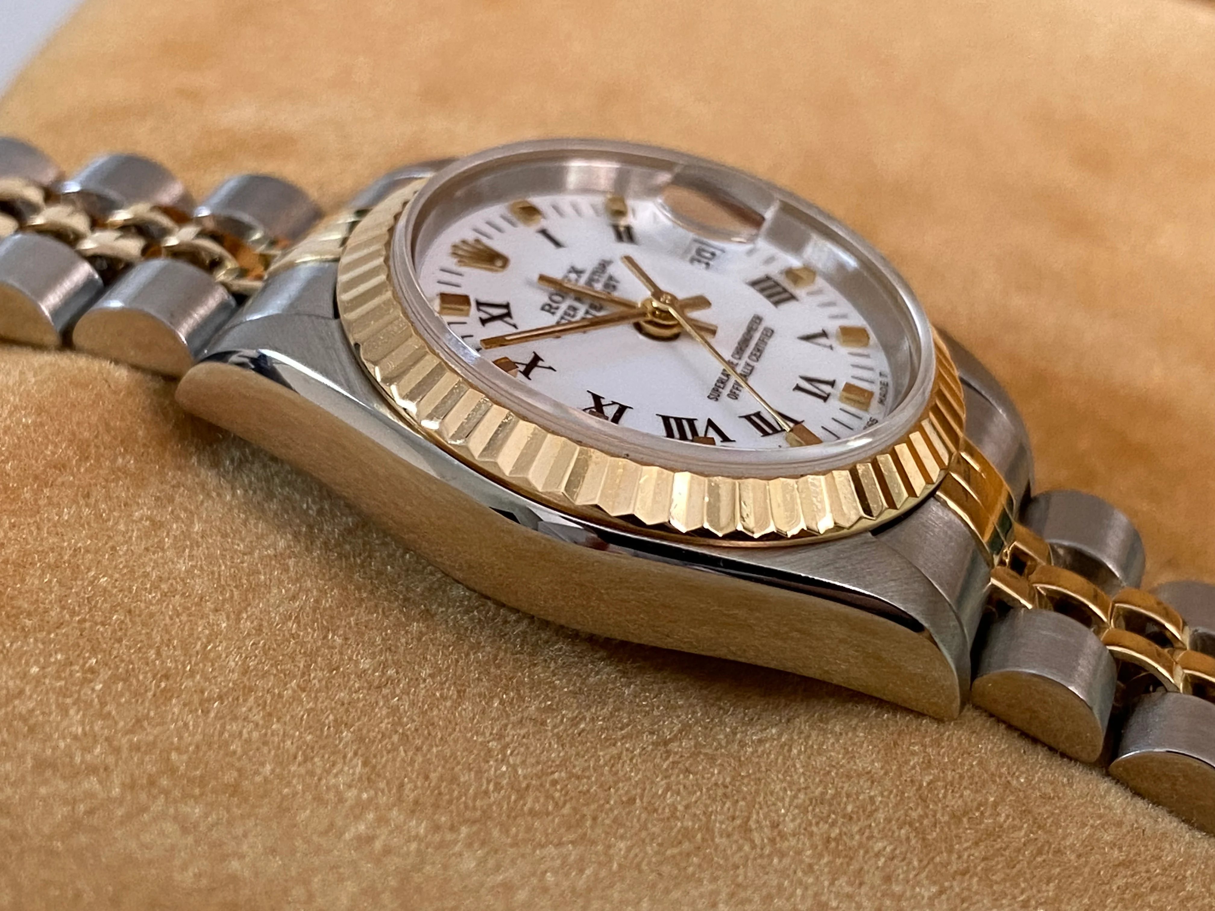 Rolex Steel and Yellow Gold Lady-Datejust - W serial - Fluted Bezel - White Roman Dial - Jubilee Bracelet - 69173 *FULL SET*