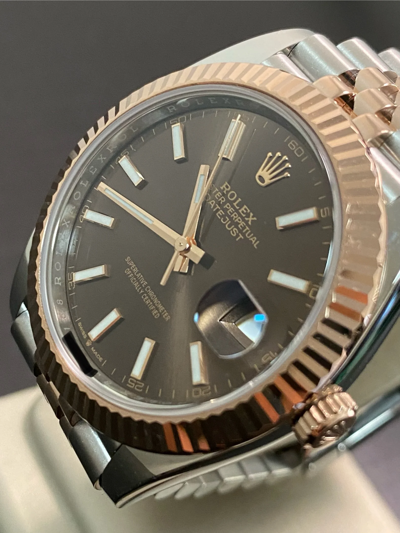 Rolex Steel and Everose Gold Datejust 41 - 2023 - Fluted Bezel - Chocolate Index Dial - Jubilee Bracelet - 126331 *FULL SET*