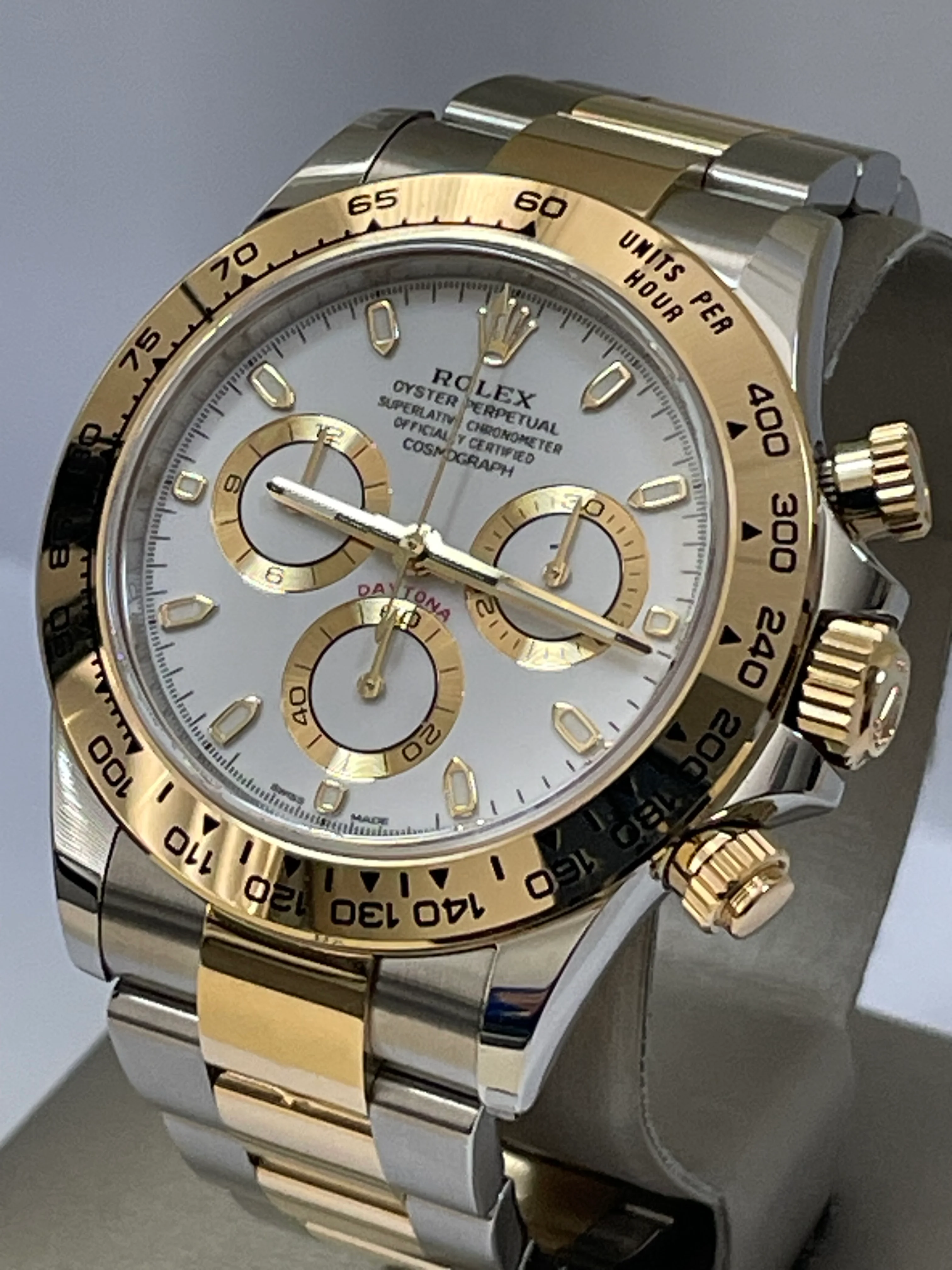 Rolex Yellow Rolesor Cosmograph Daytona - 2023 - White Index Dial - 116503