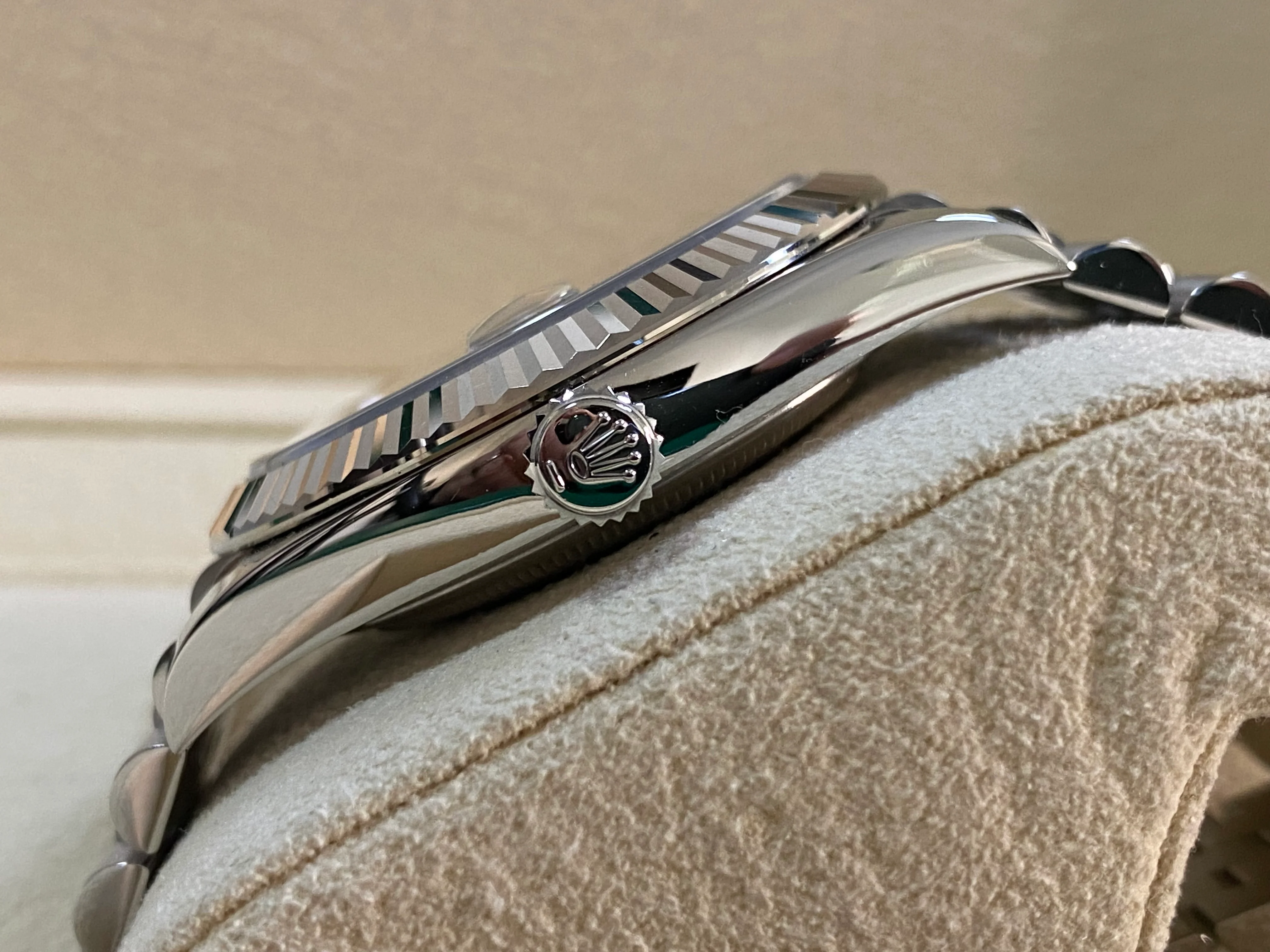 Rolex Steel and White Gold Datejust 41 - 2024 - Fluted Bezel - 