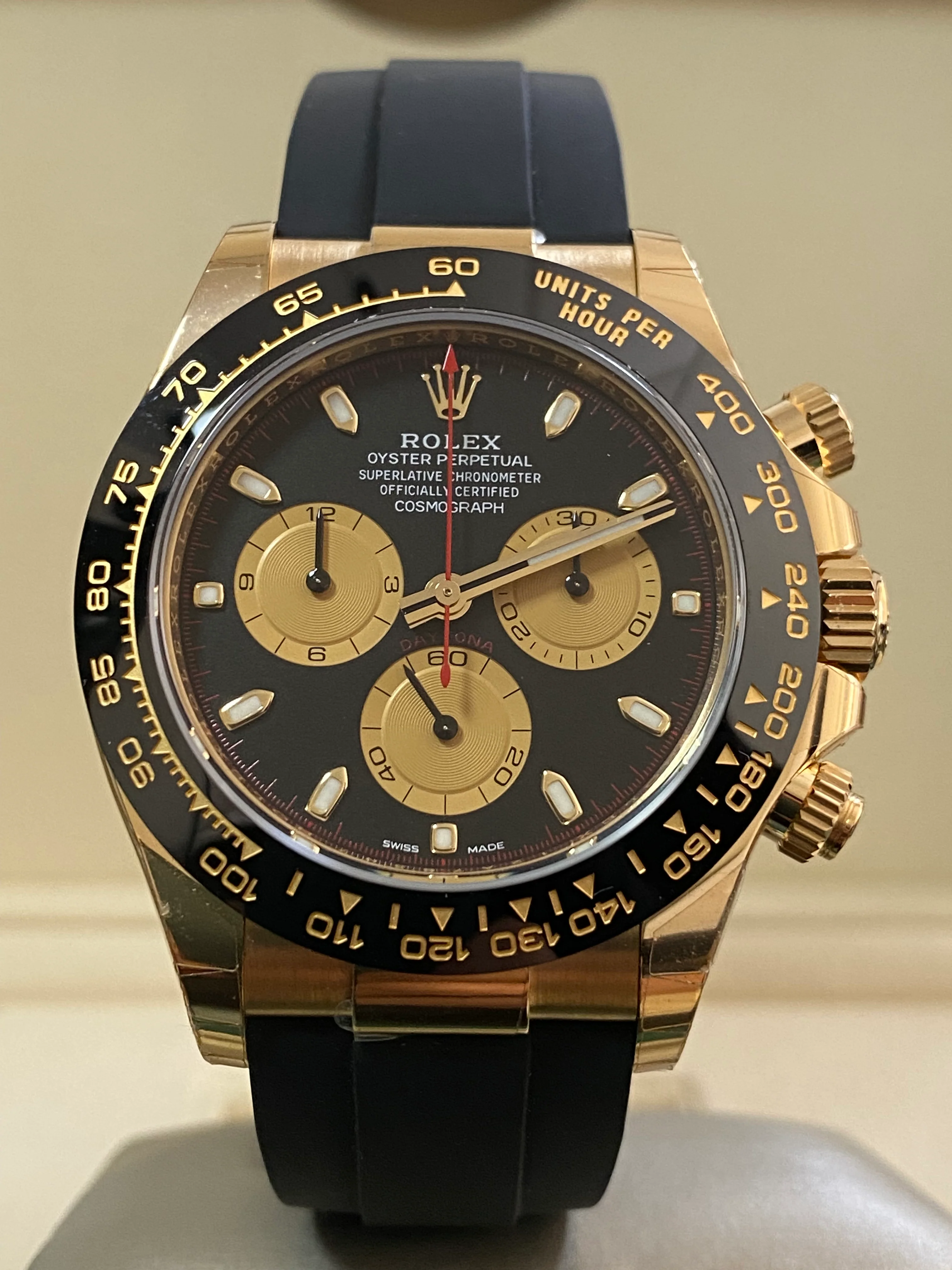 Rolex Yellow Gold Cosmograph Daytona - 2023 - 
