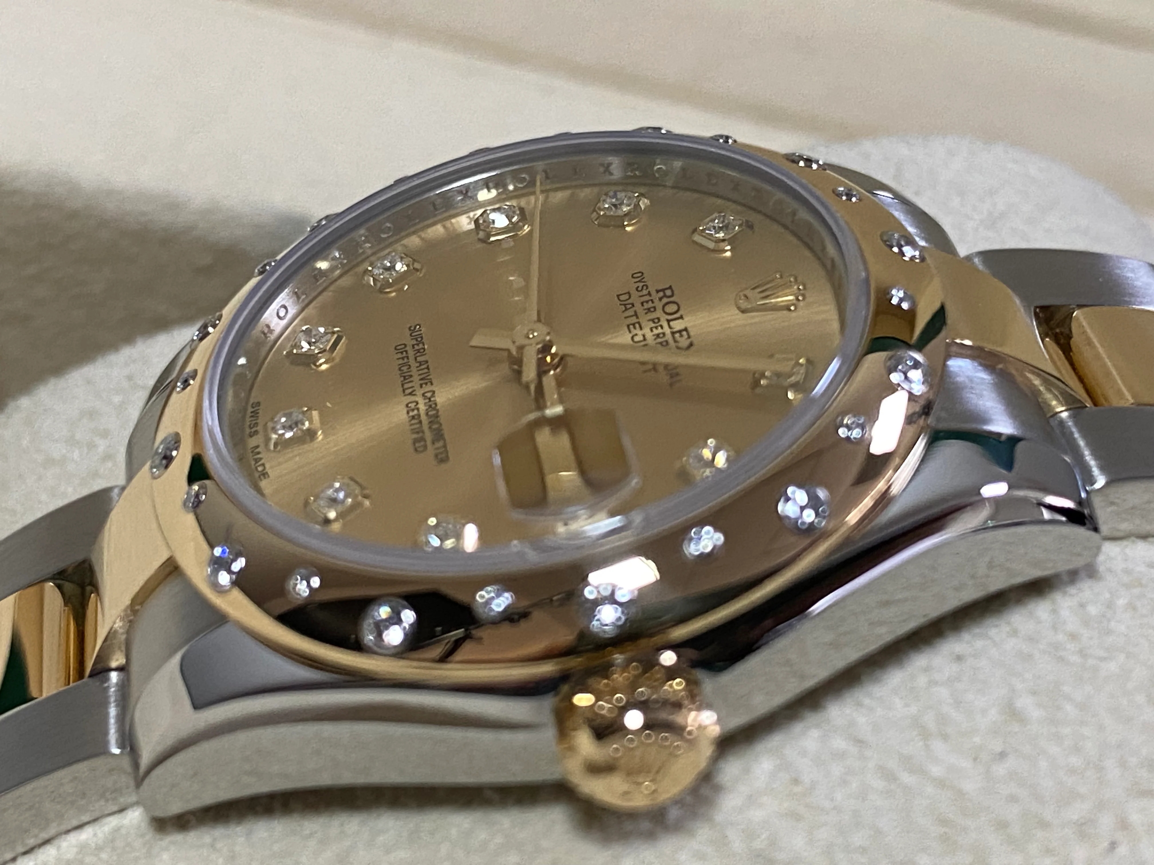 Rolex Steel and Yellow Gold Datejust 31 - 2015 - 24 Diamond Bezel - Champagne Diamond Dial - Oyster Bracelet - 178343
